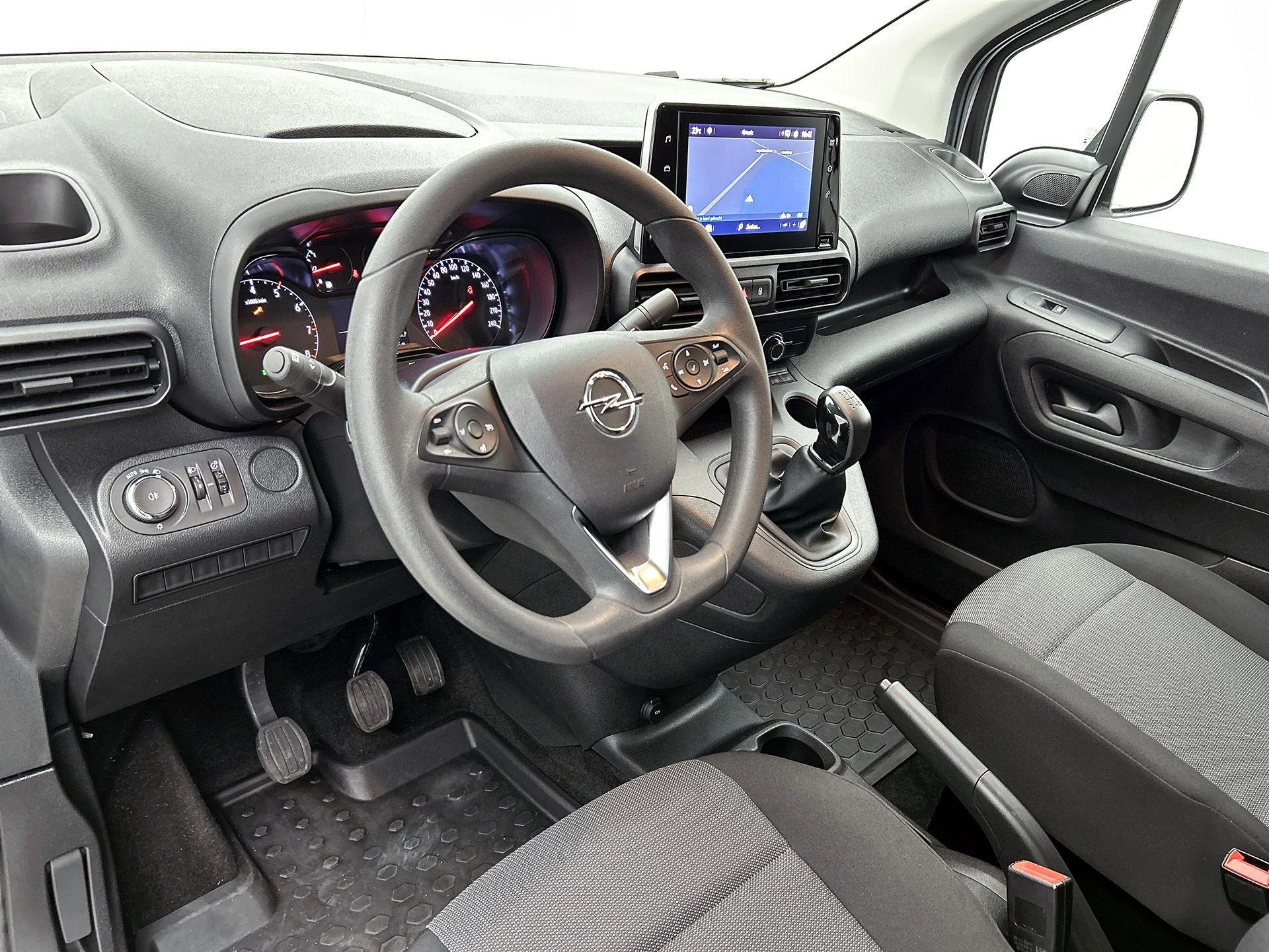 Opel-Combo-image-20