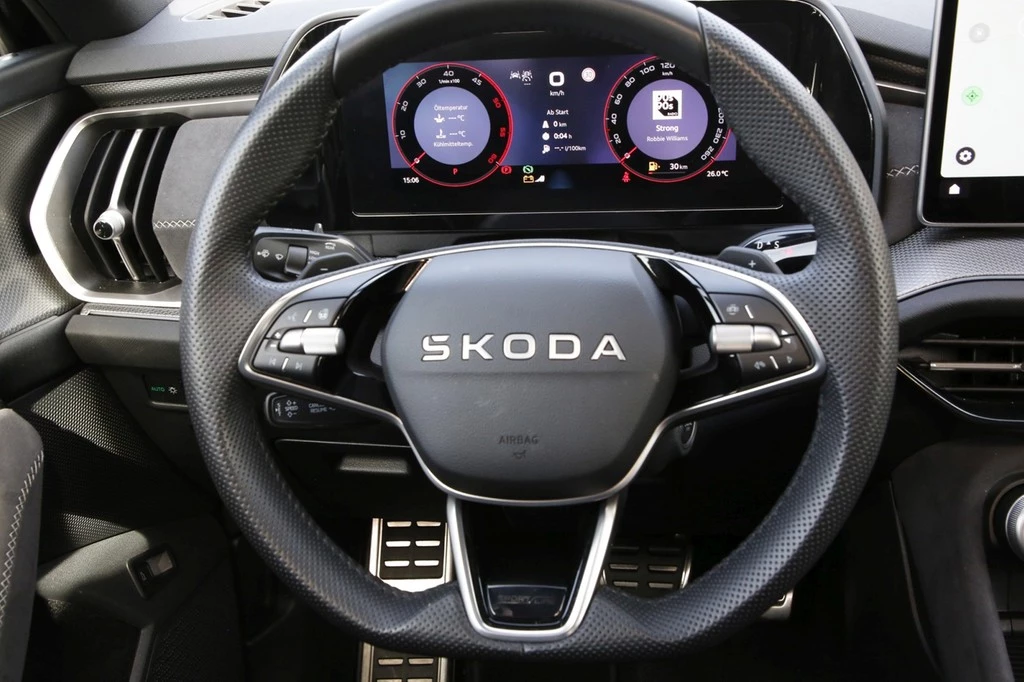 Škoda Kodiaq 2.0 TDI 4x4 DSG Sportline 20" Pano 7Sitzer
