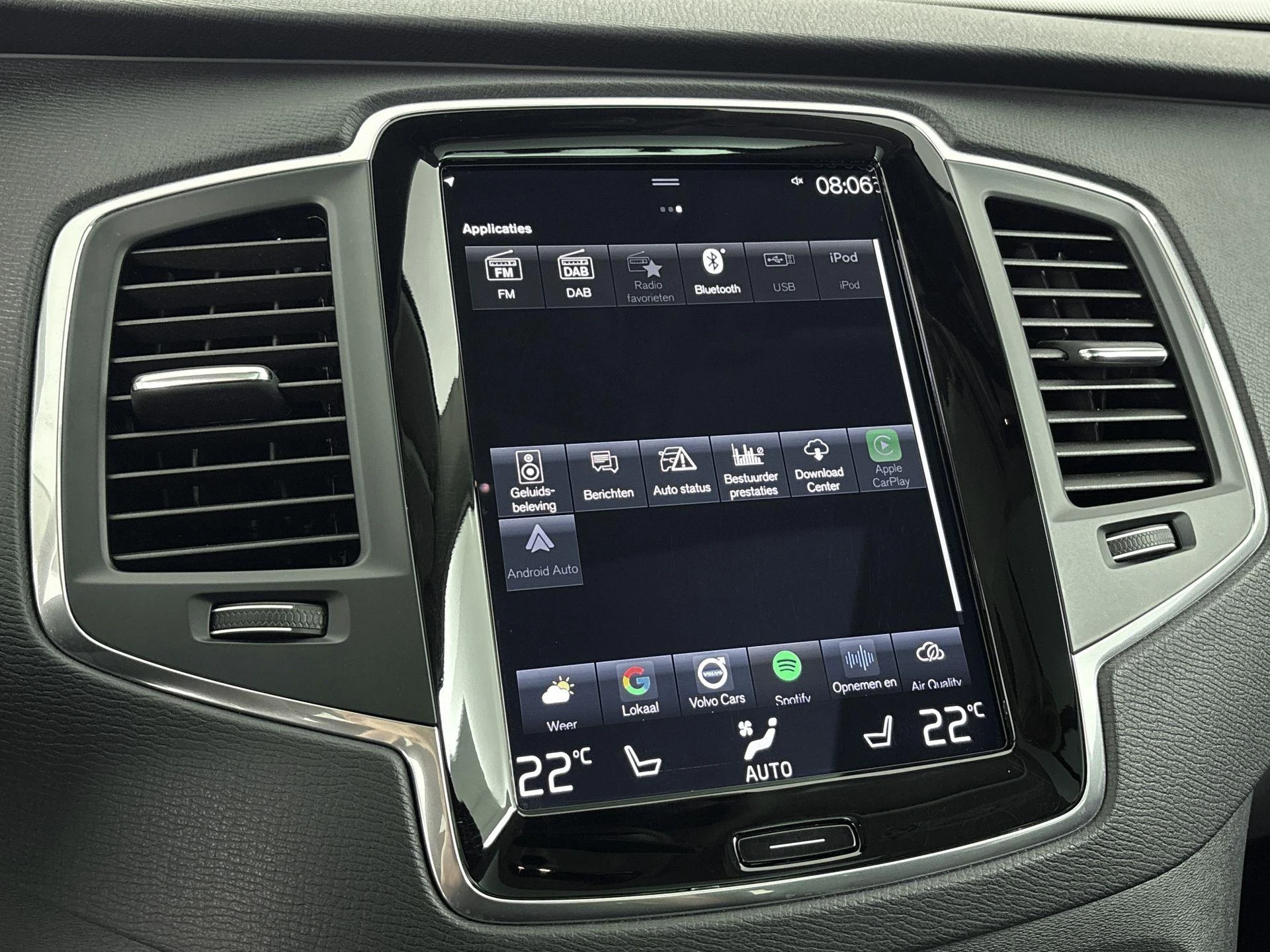 Volvo-XC90-image-9