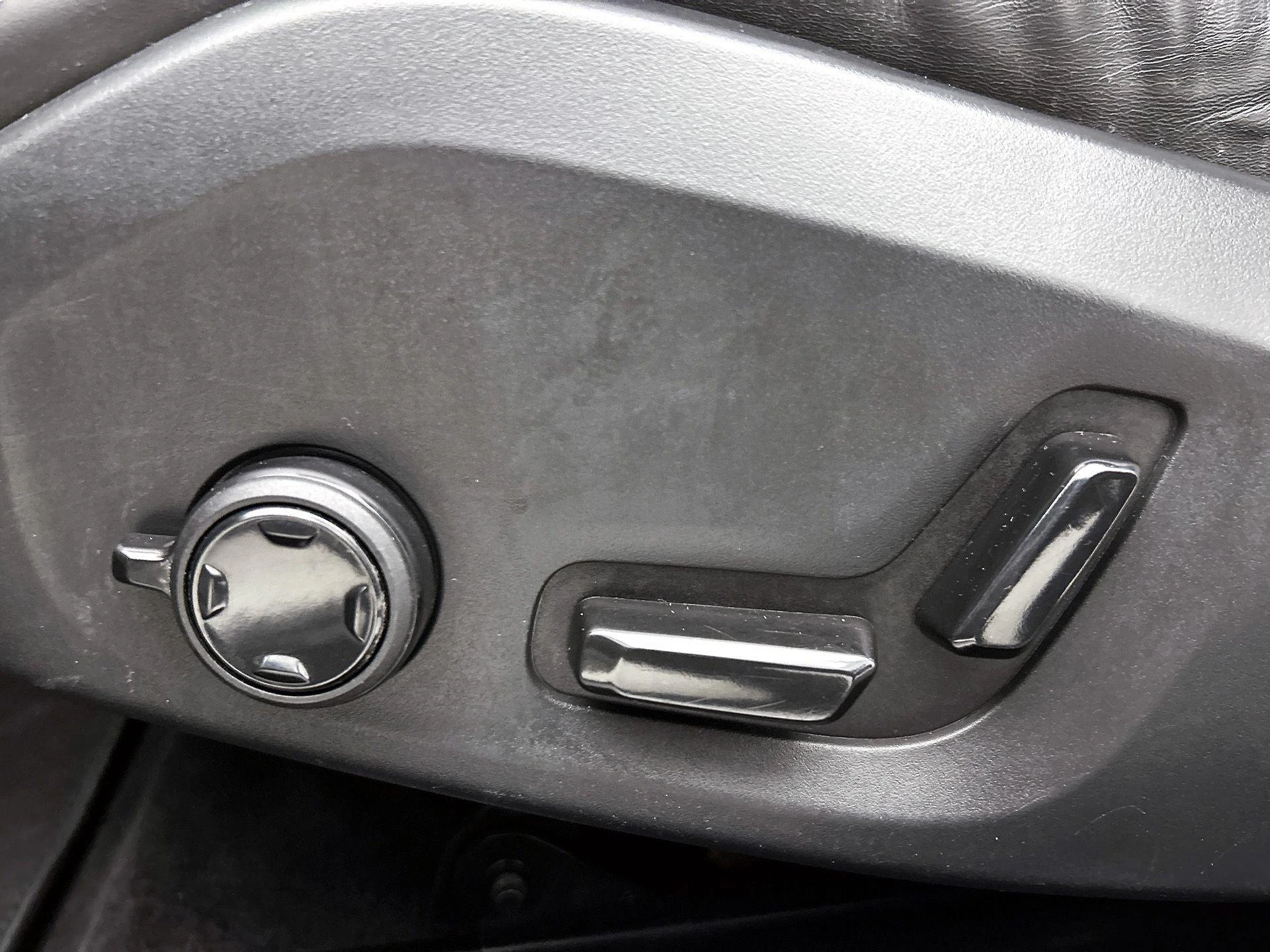 Volvo-V60-image-24