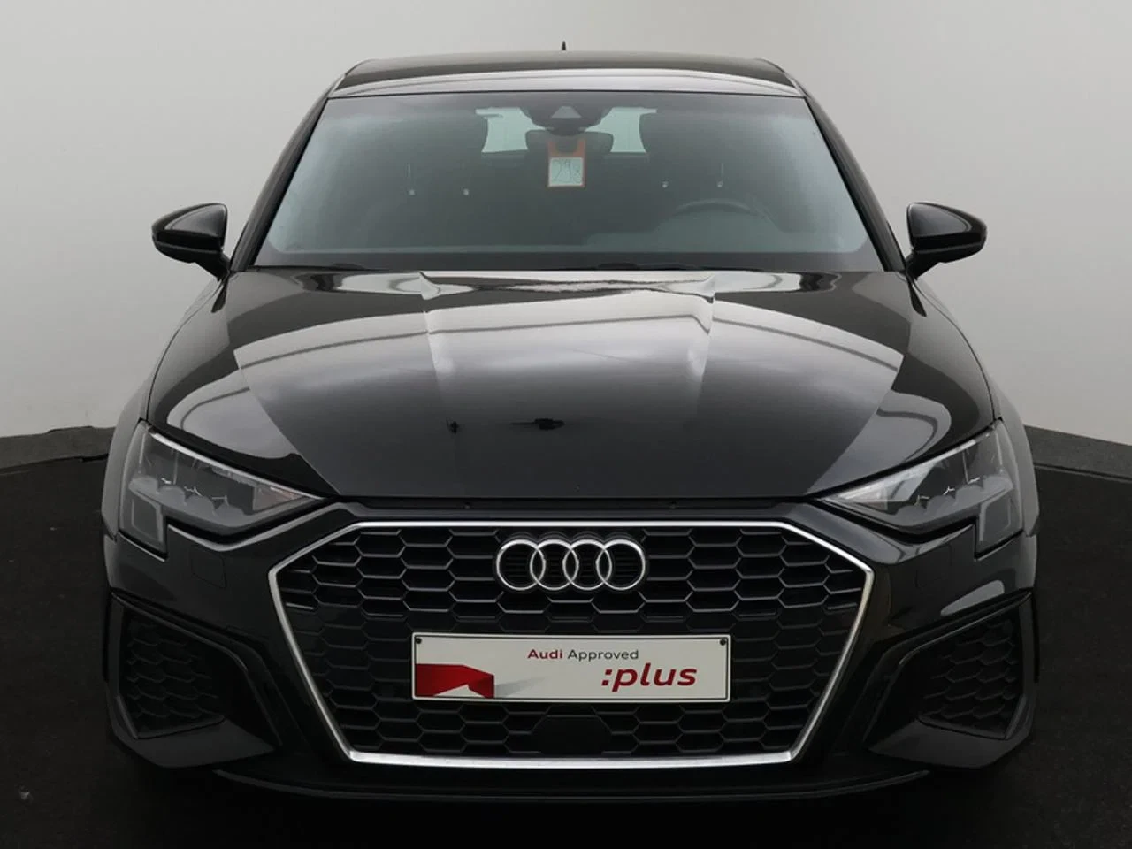 Audi A3 Sportback PHEV Audi A3 Sportback PHEV S line 40TFSIe 204PK *AUTOMAAT*LEDER*PDC*ACC*VIRTUAL COCKPIT*NAVI*APP-CONNECT*AIRCO*...*