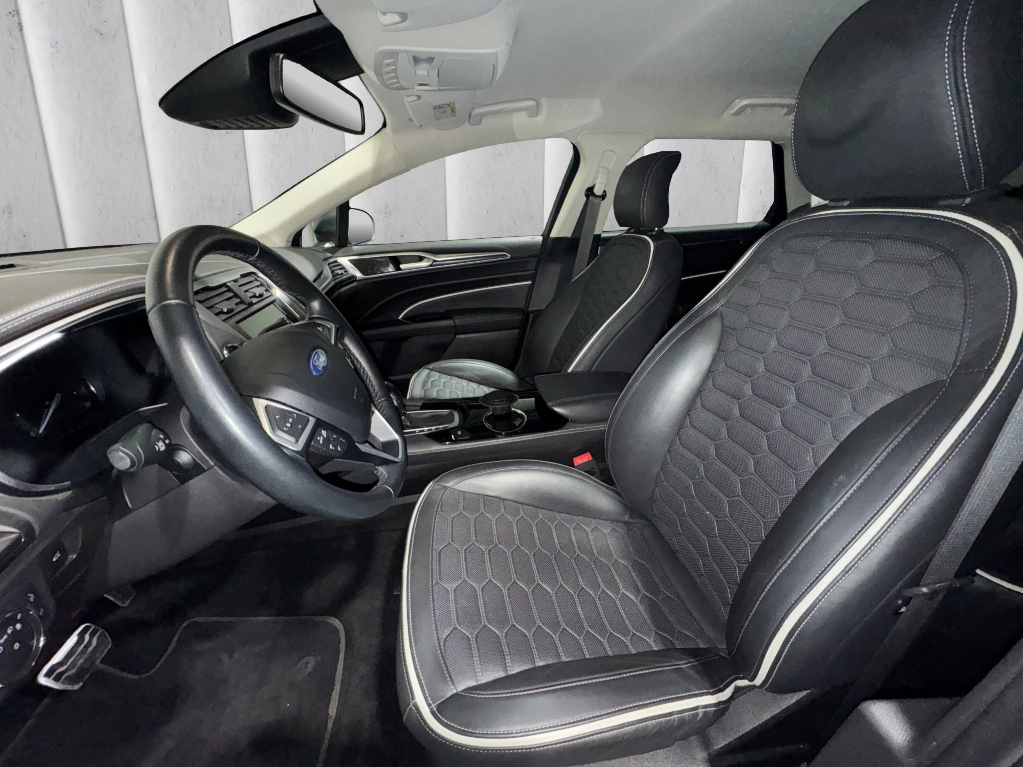 Ford Mondeo 2.0 Hybrid Vignale | AHK | SONY | ACC | LED | Leder