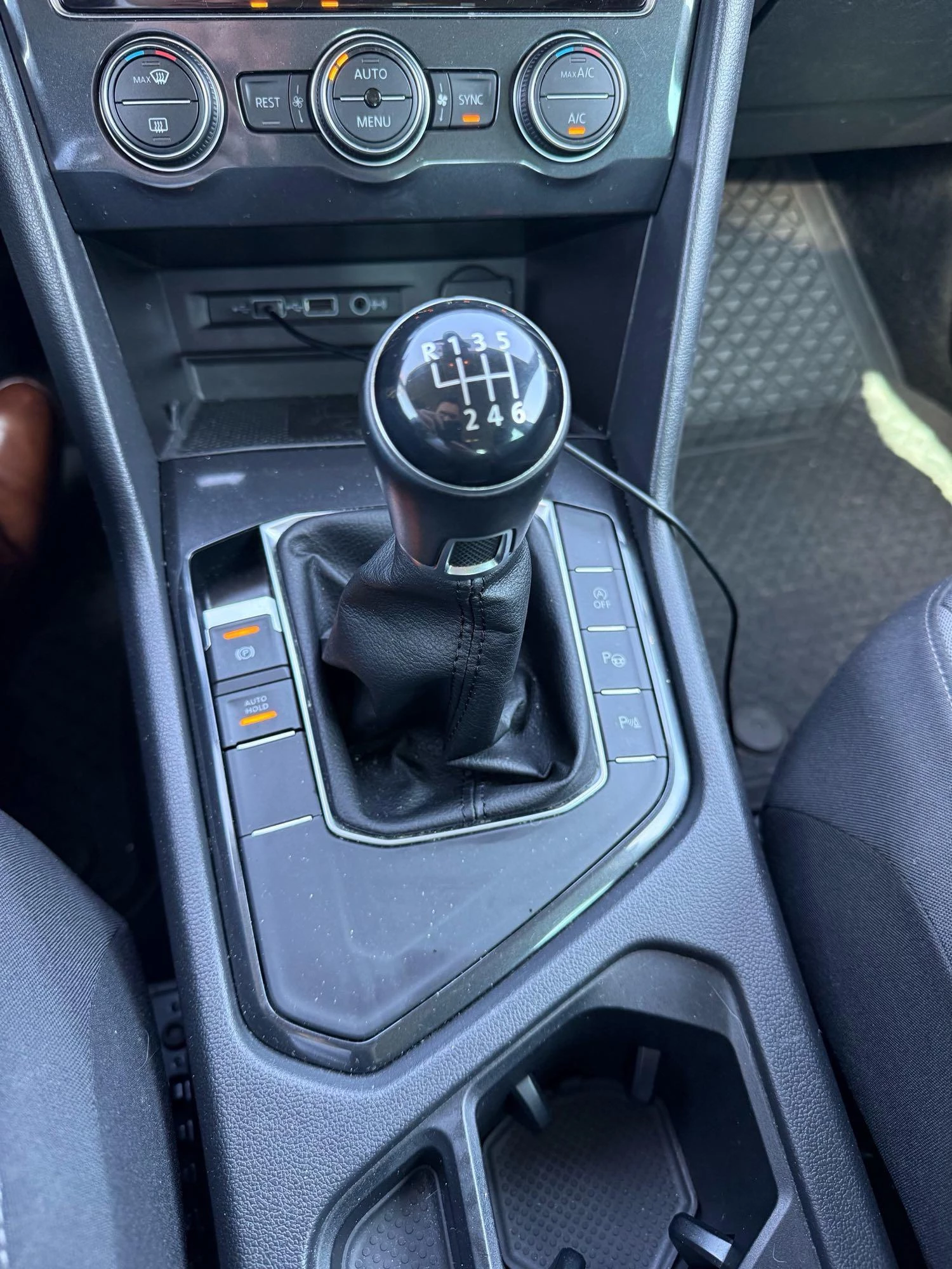 Volkswagen Tiguan 1.4 TSI Comfortline Business