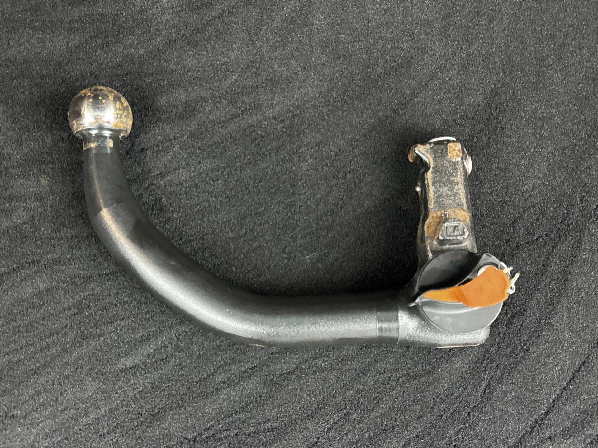 Mercedes-Benz-C-Klasse-image-21