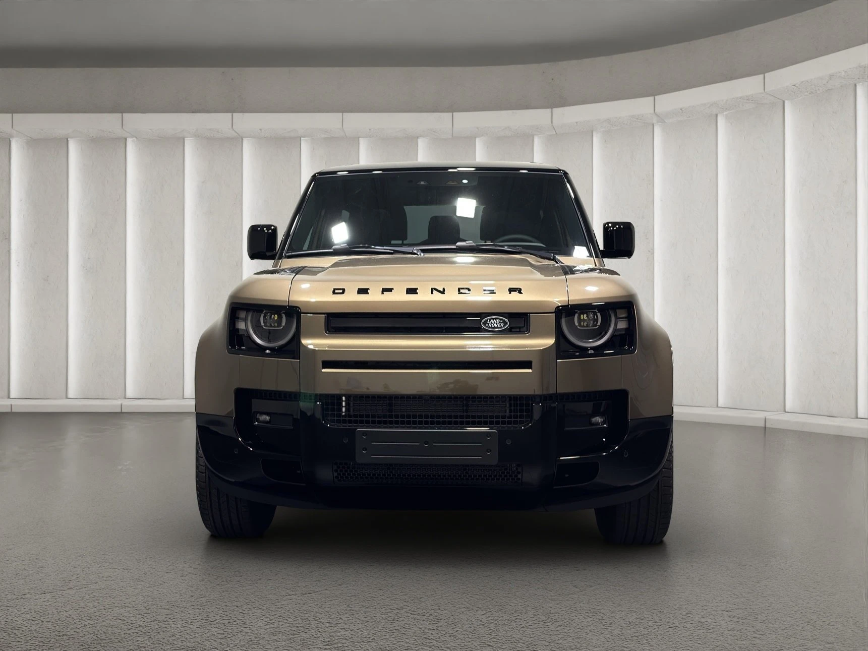 Land Rover-Defender-image-3