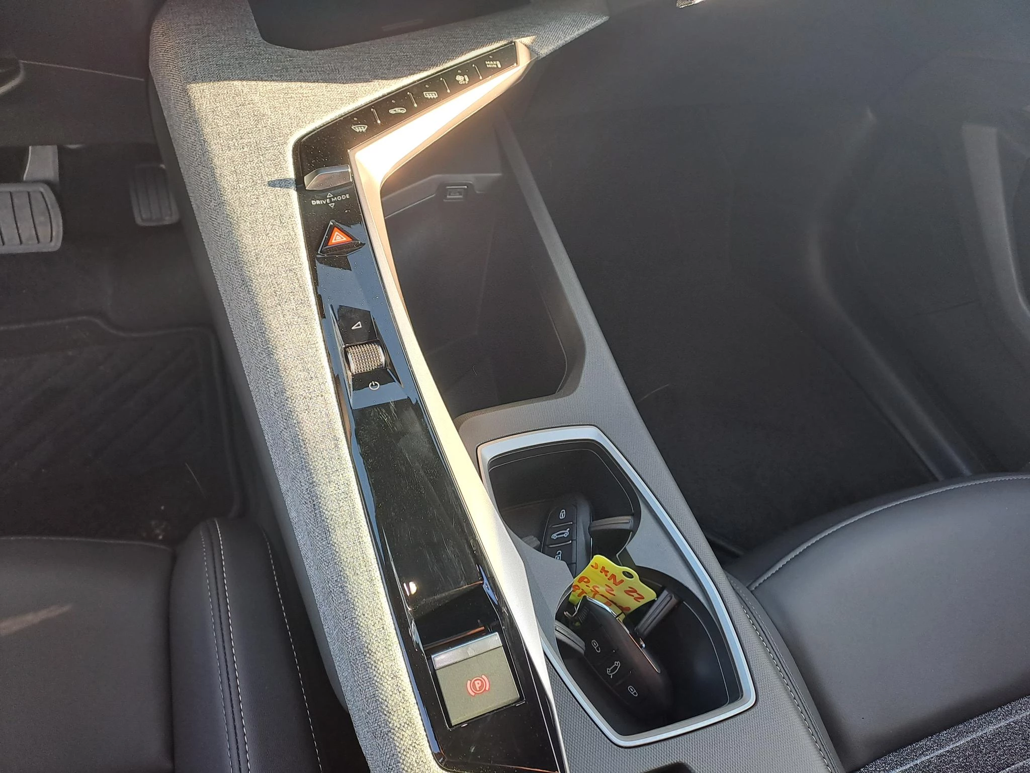 Peugeot-5008-image-14