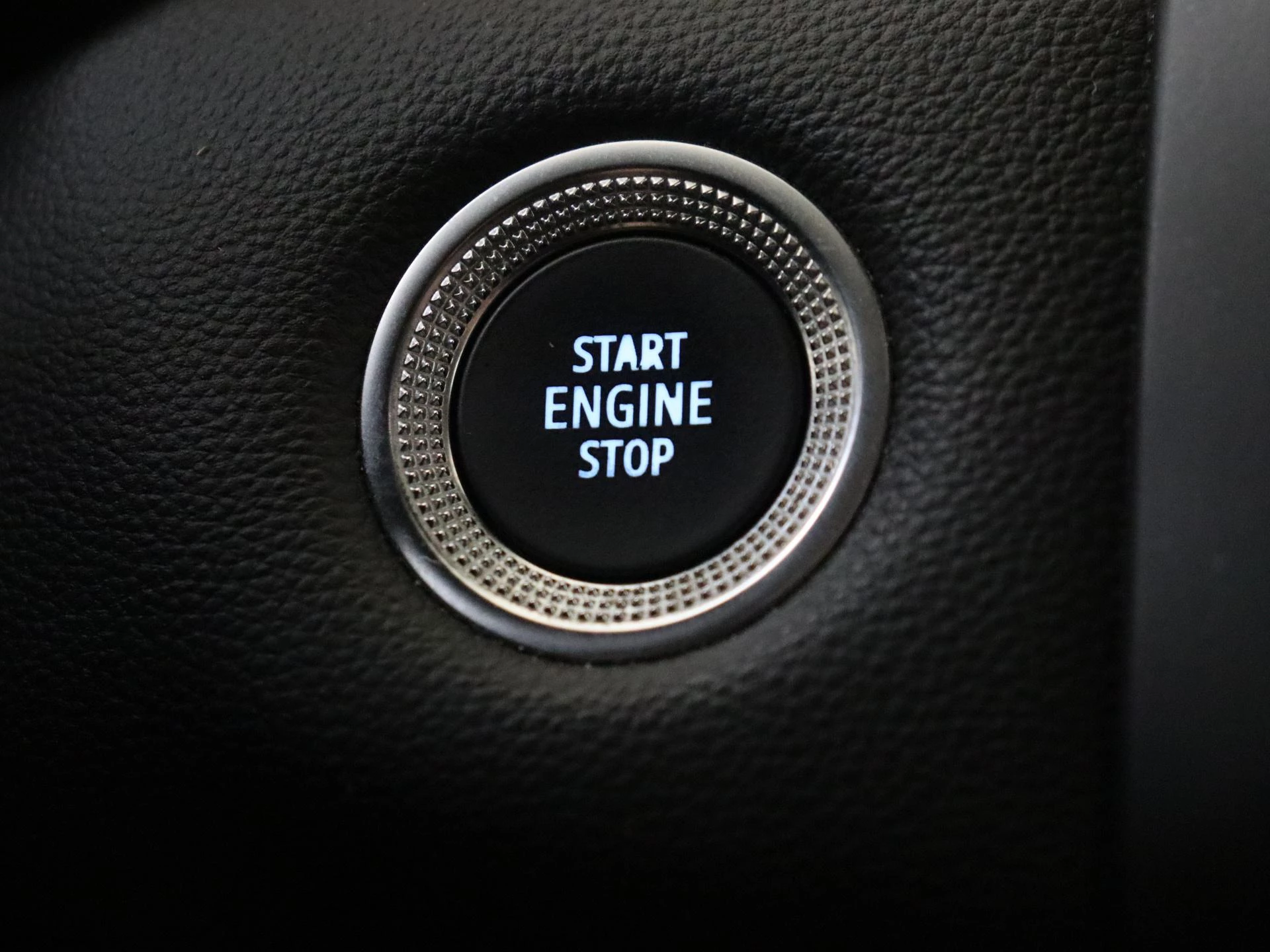 Renault-Captur-image-19