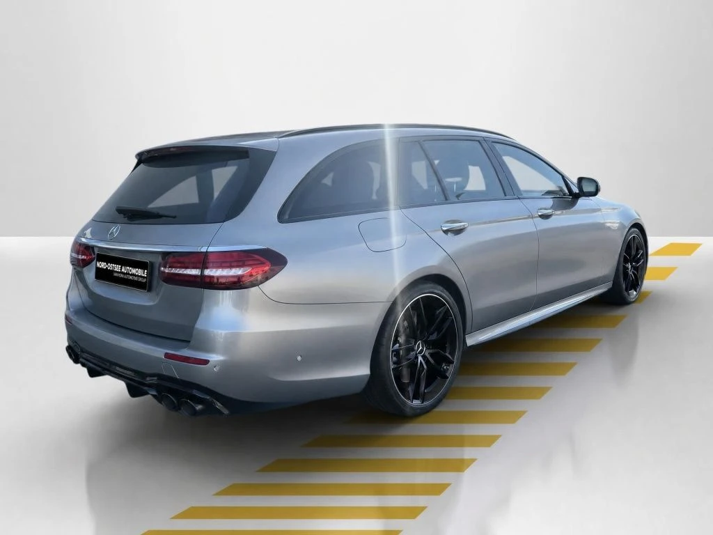 Mercedes-AMG-E-Klasse 53-image-14