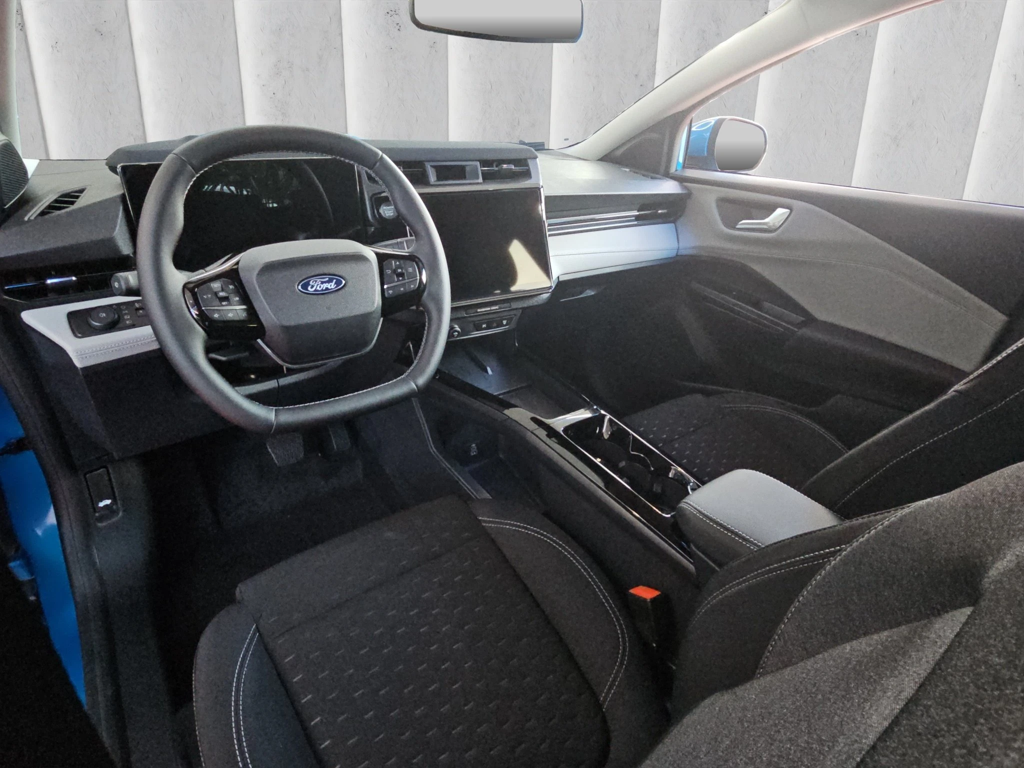 Ford Puma Gen-E 46.8 kWh Sports Utility Vehicle. 124 kW. 5-türig. MJ 2026.75