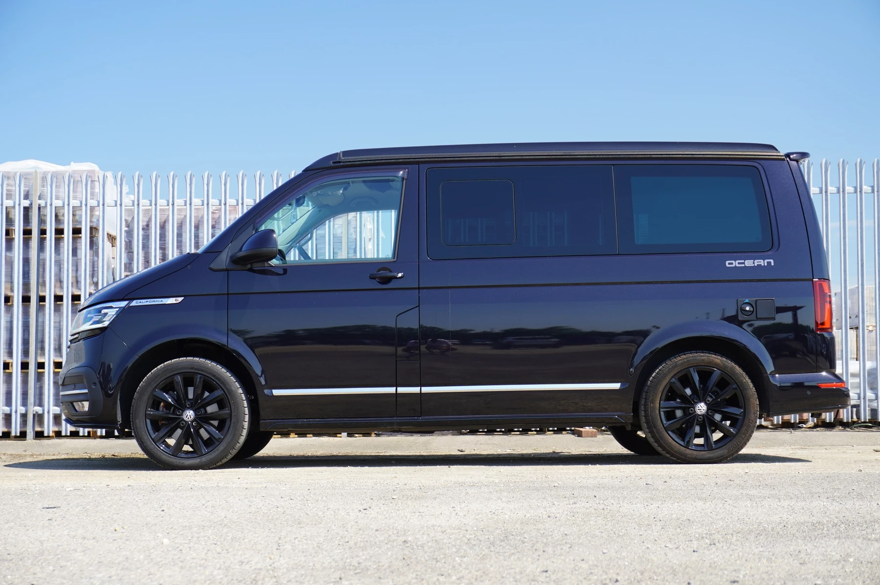 Volkswagen-California-image-22