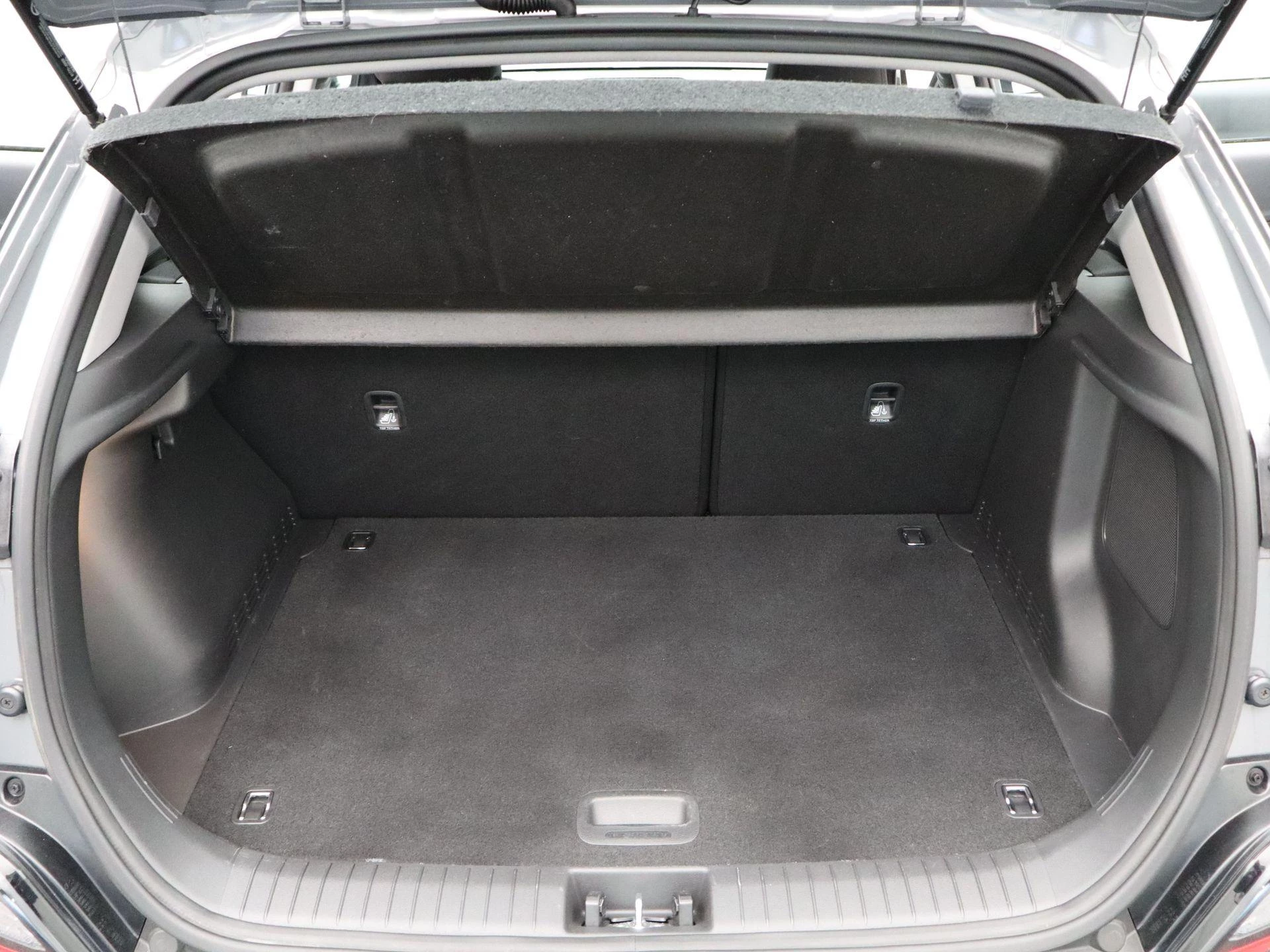 Hyundai-Kona-image-28