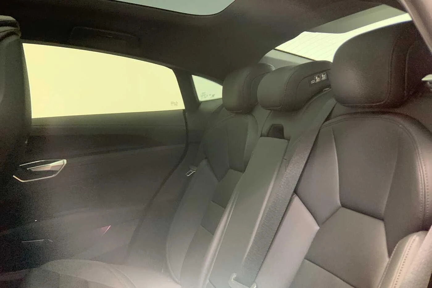 Audi-e-tron-image-9