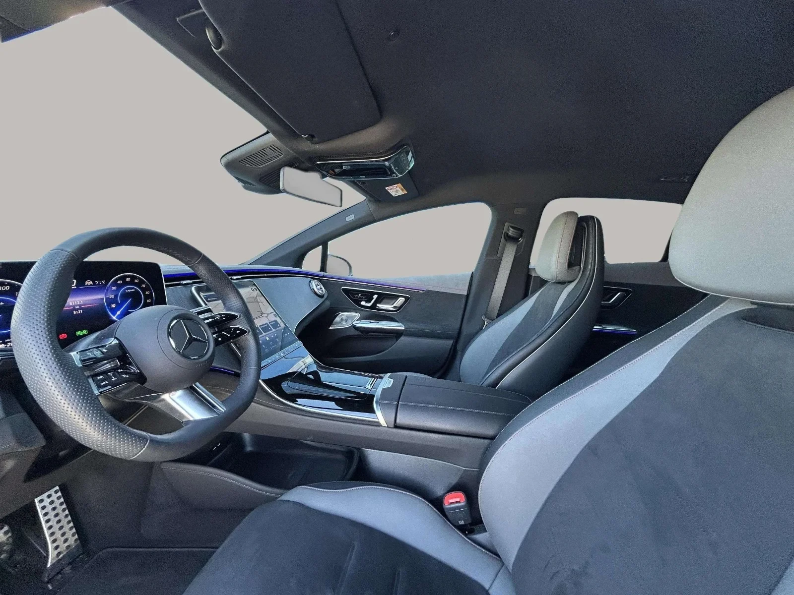 Mercedes-Benz-EQE-image-9