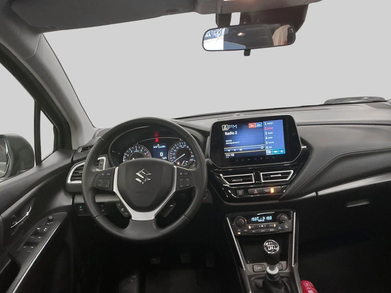 Suzuki-S-Cross-image-9