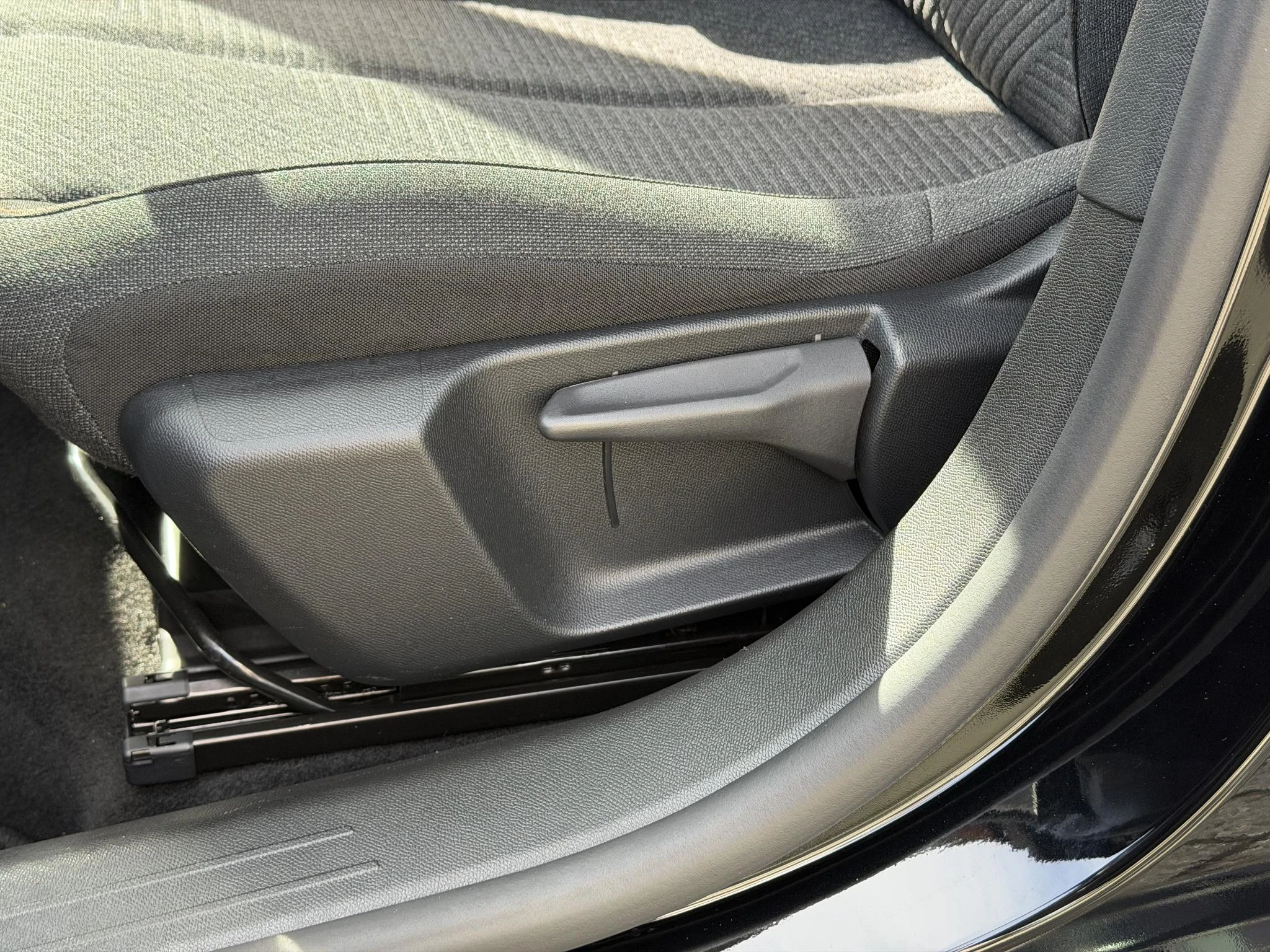 Peugeot-208-image-8