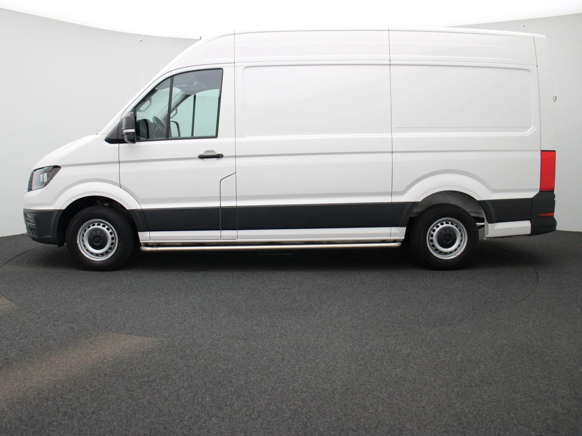 Volkswagen-Crafter-image-3