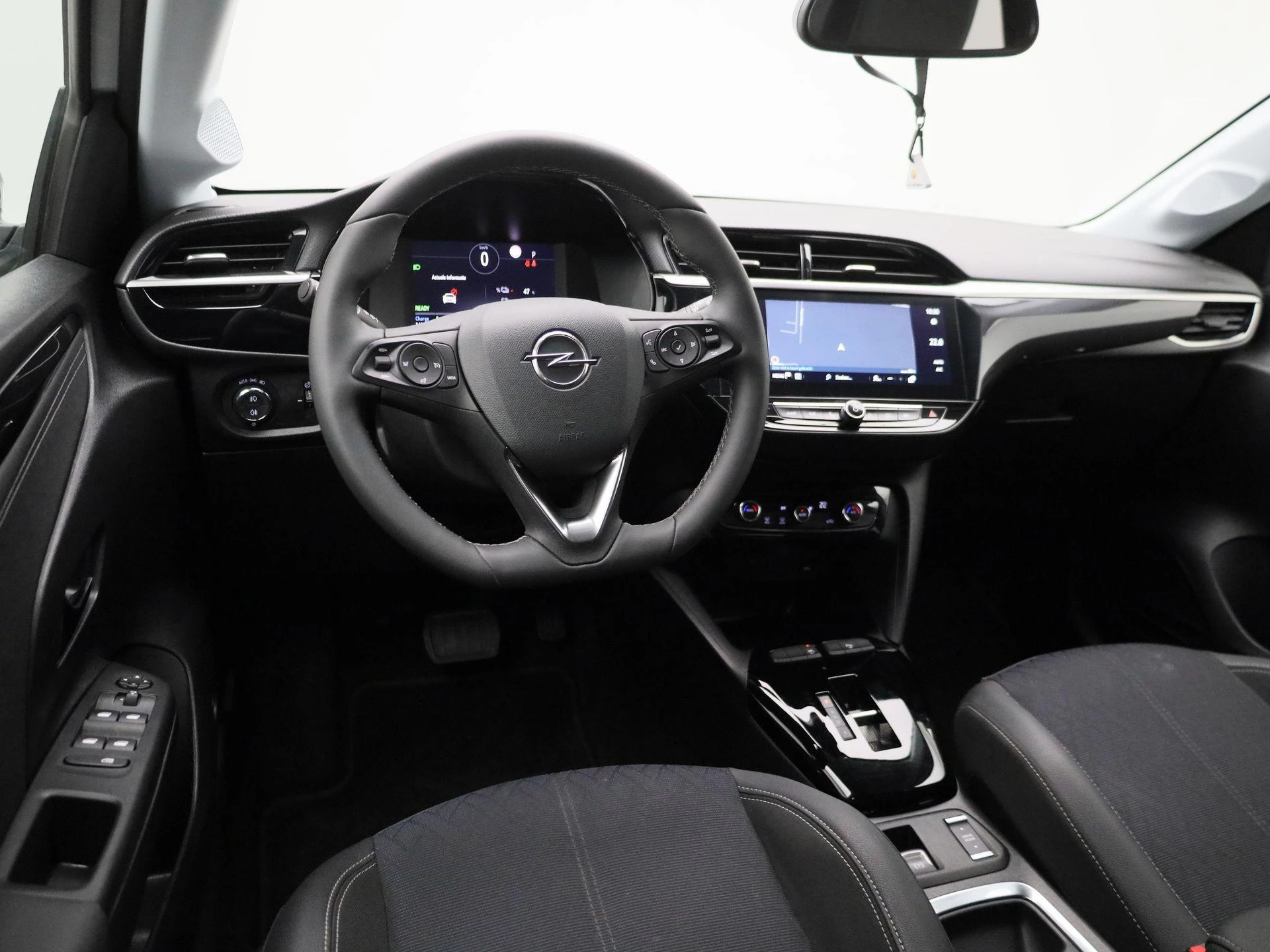 Opel-Corsa-e-image-6