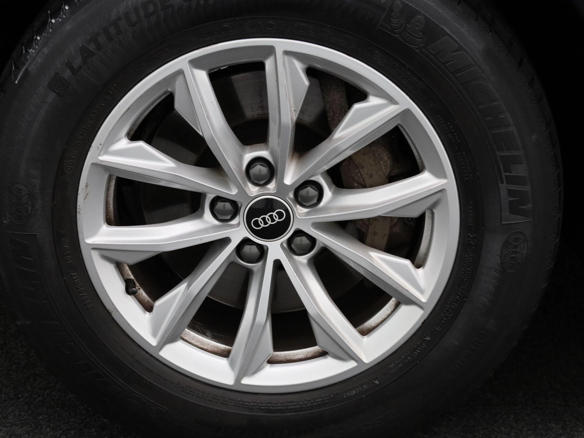 Audi-Q5-image-16