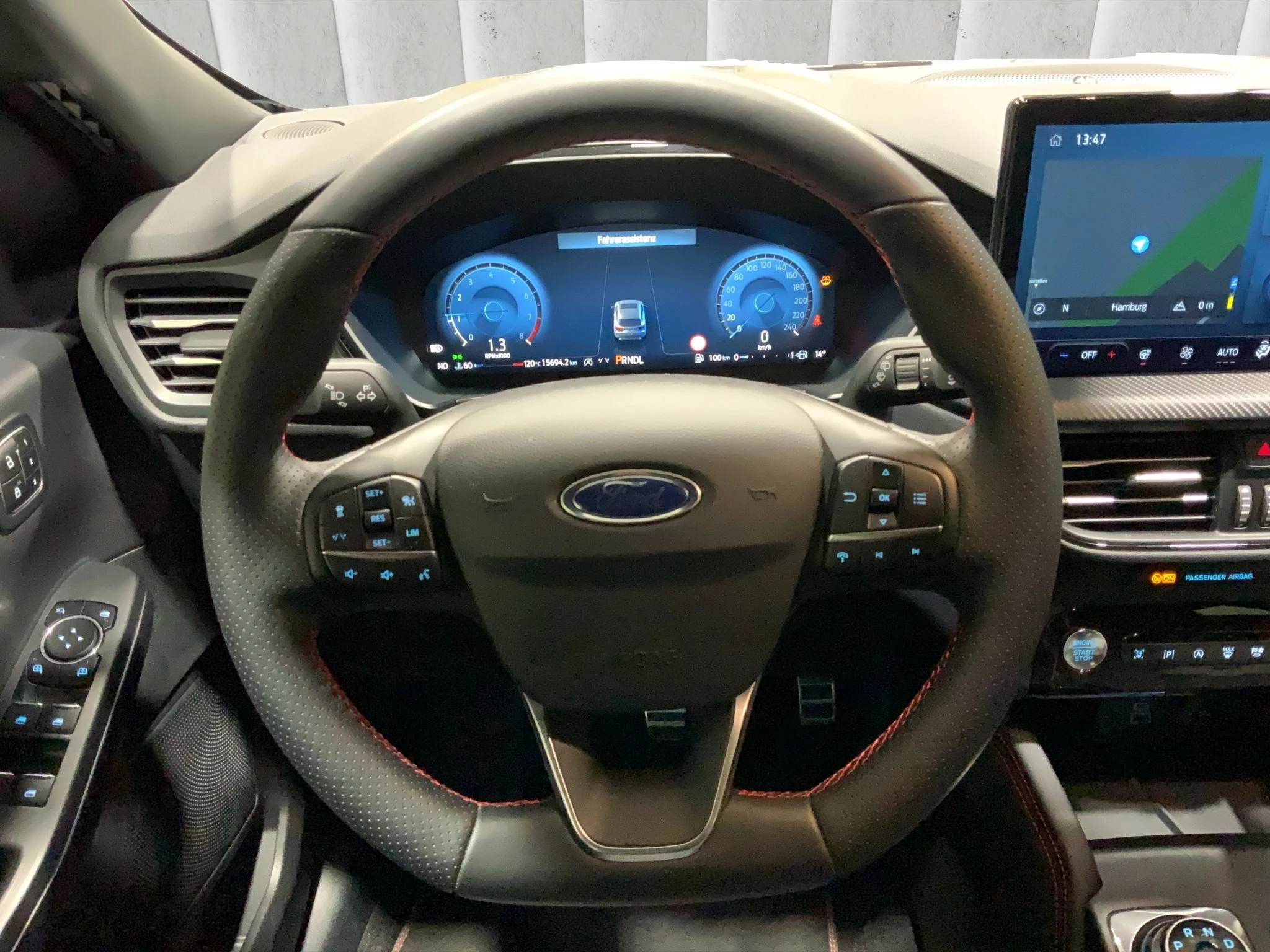 Ford-Kuga-image-12