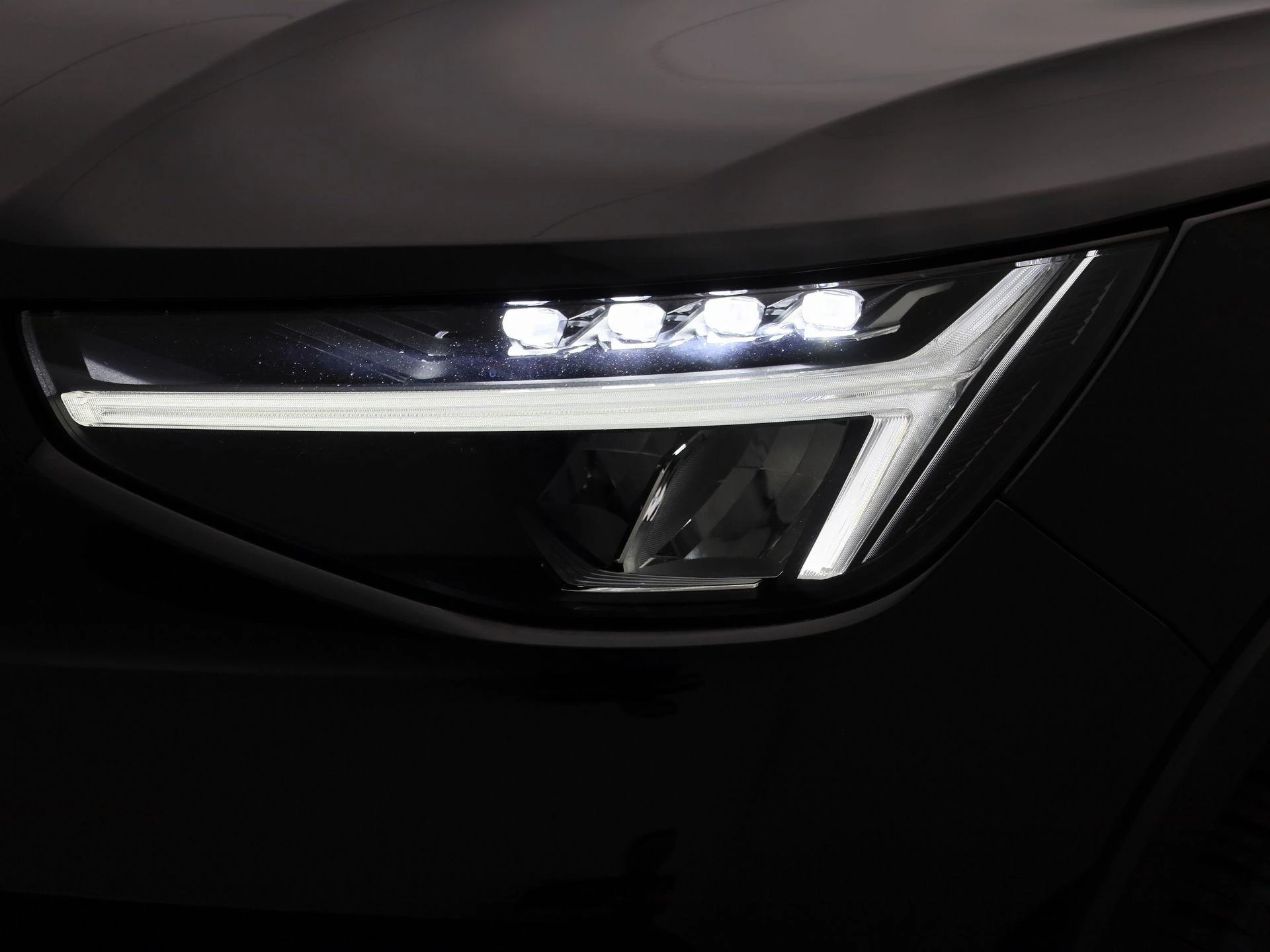 Volvo-XC40-image-15