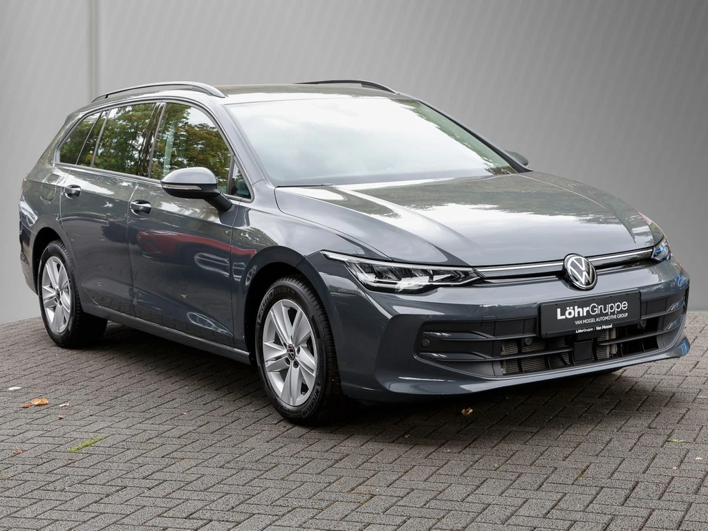 Volkswagen-Golf-image-2