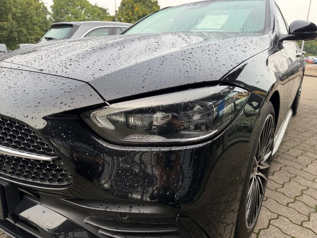 Mercedes-Benz-C-Klasse 220-image-4