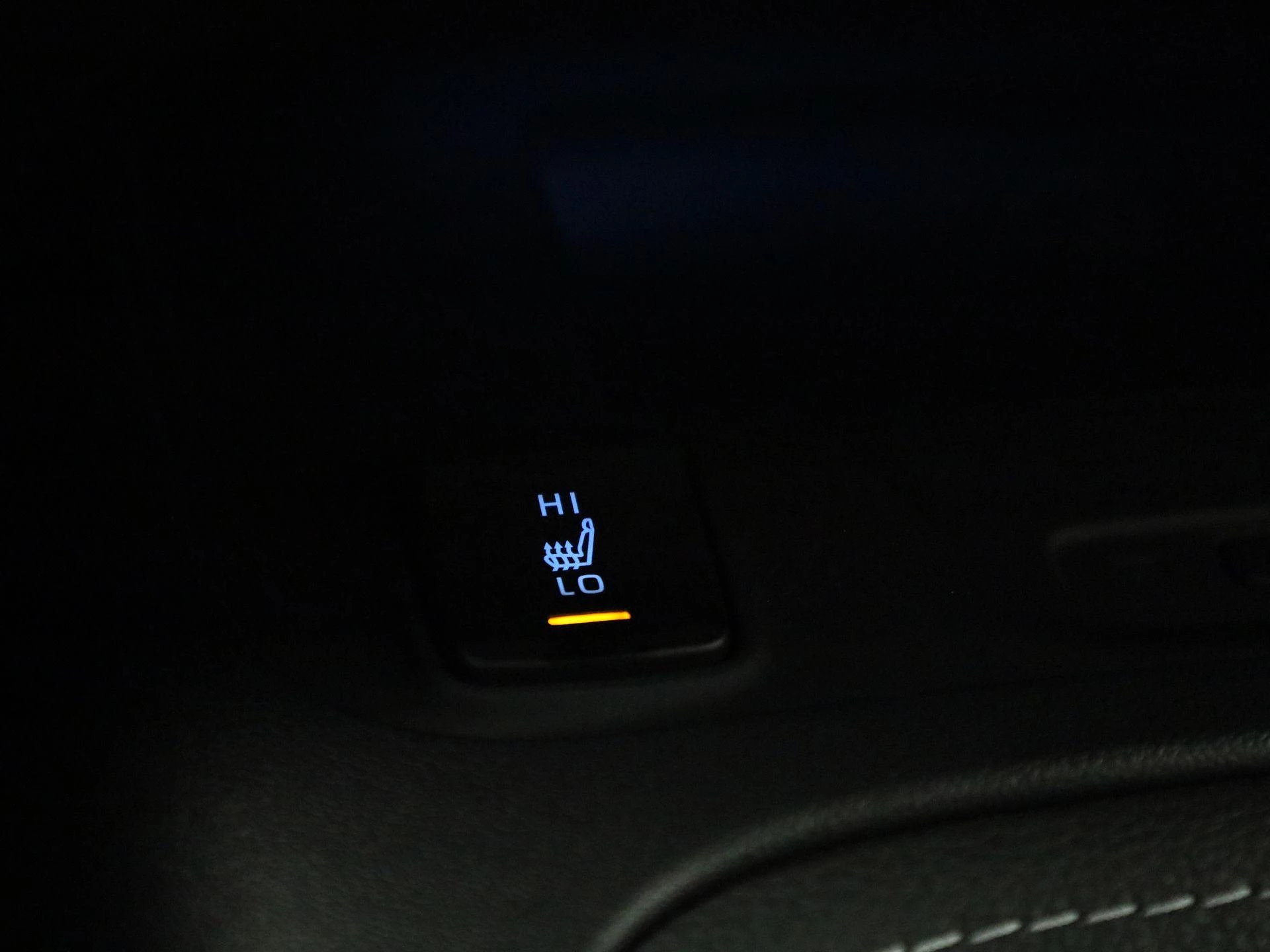 Toyota Corolla 1.8 Hybrid Business Plus