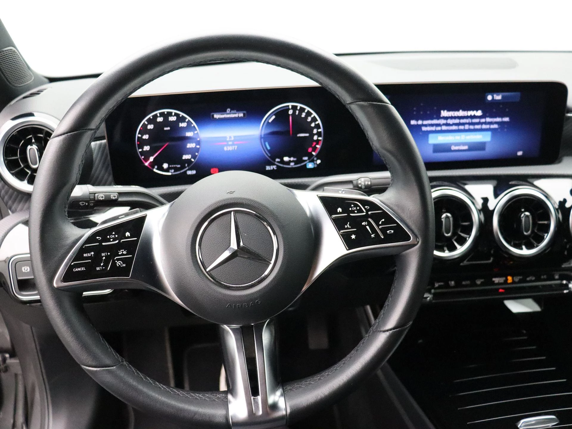 Mercedes-Benz Classe A 250 e Business Line + CARPLAY + LED + CAMERA +