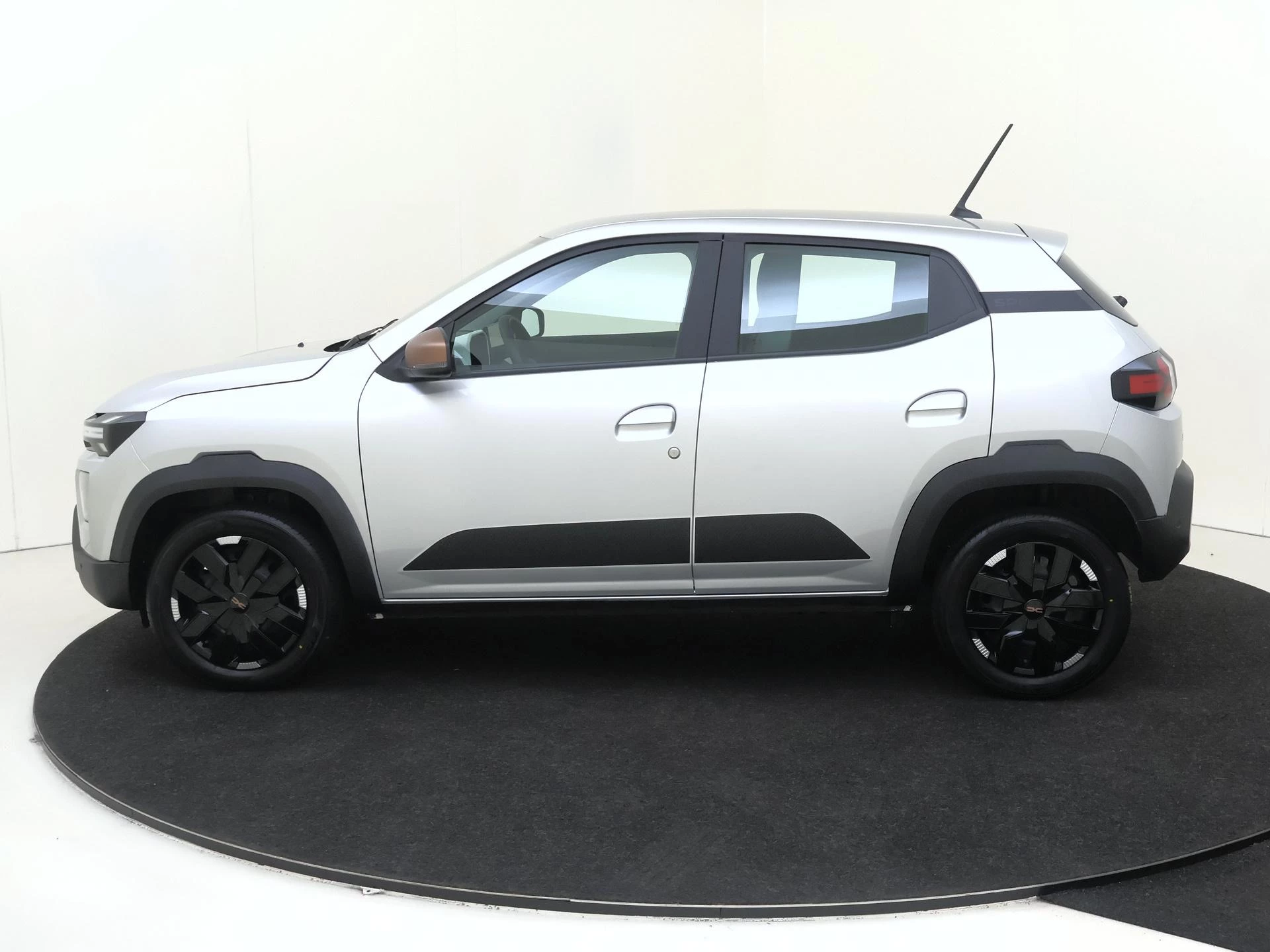 Dacia-Spring-image-6