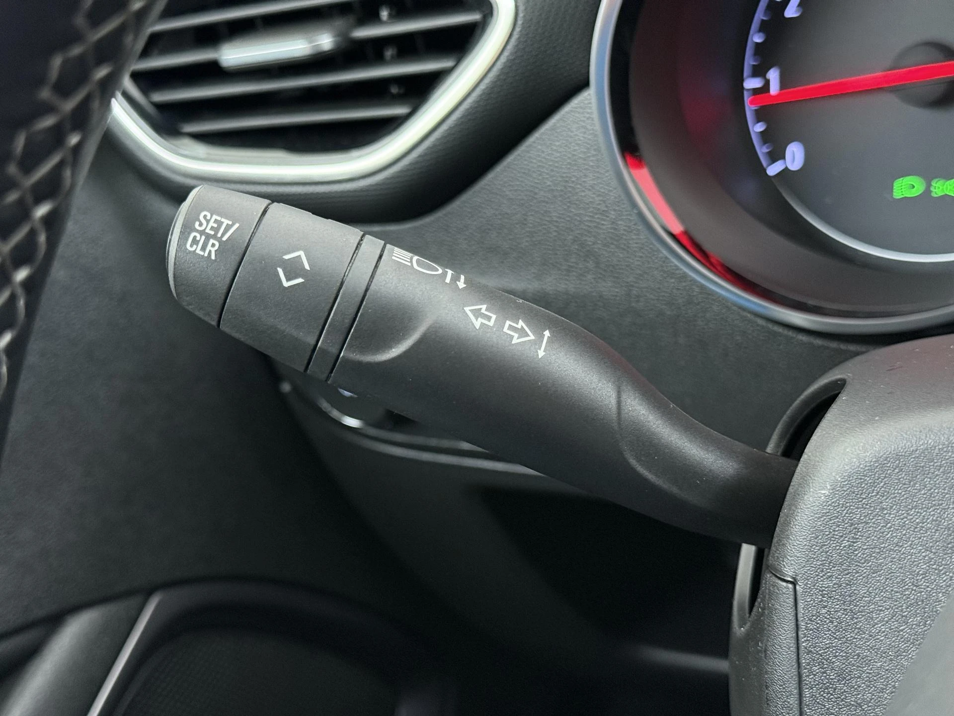 Opel-Crossland-image-22