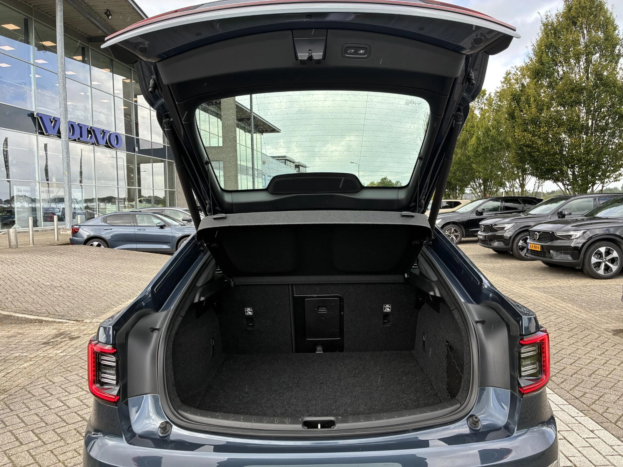 Polestar-2-image-14