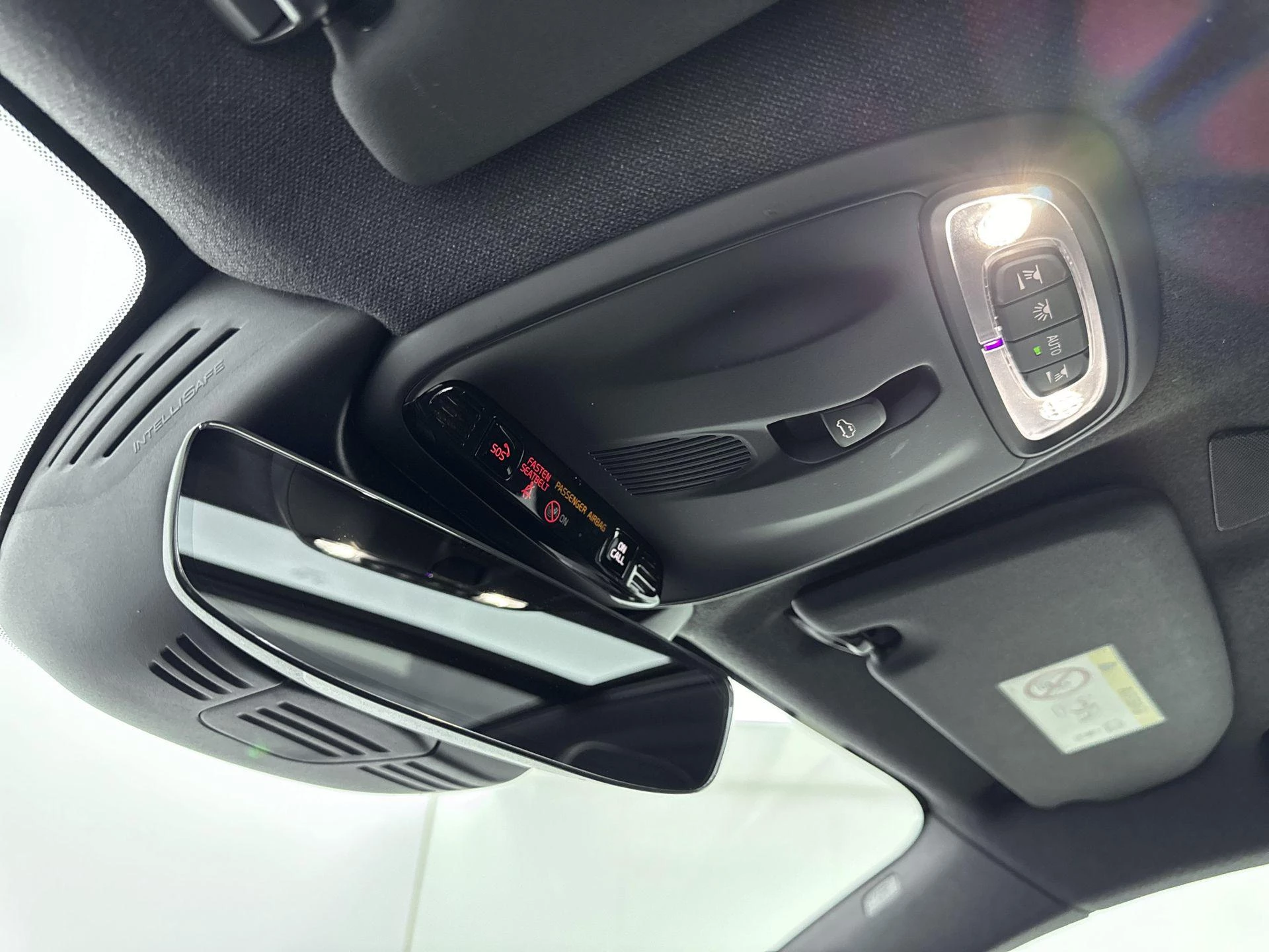Volvo-XC40-image-24
