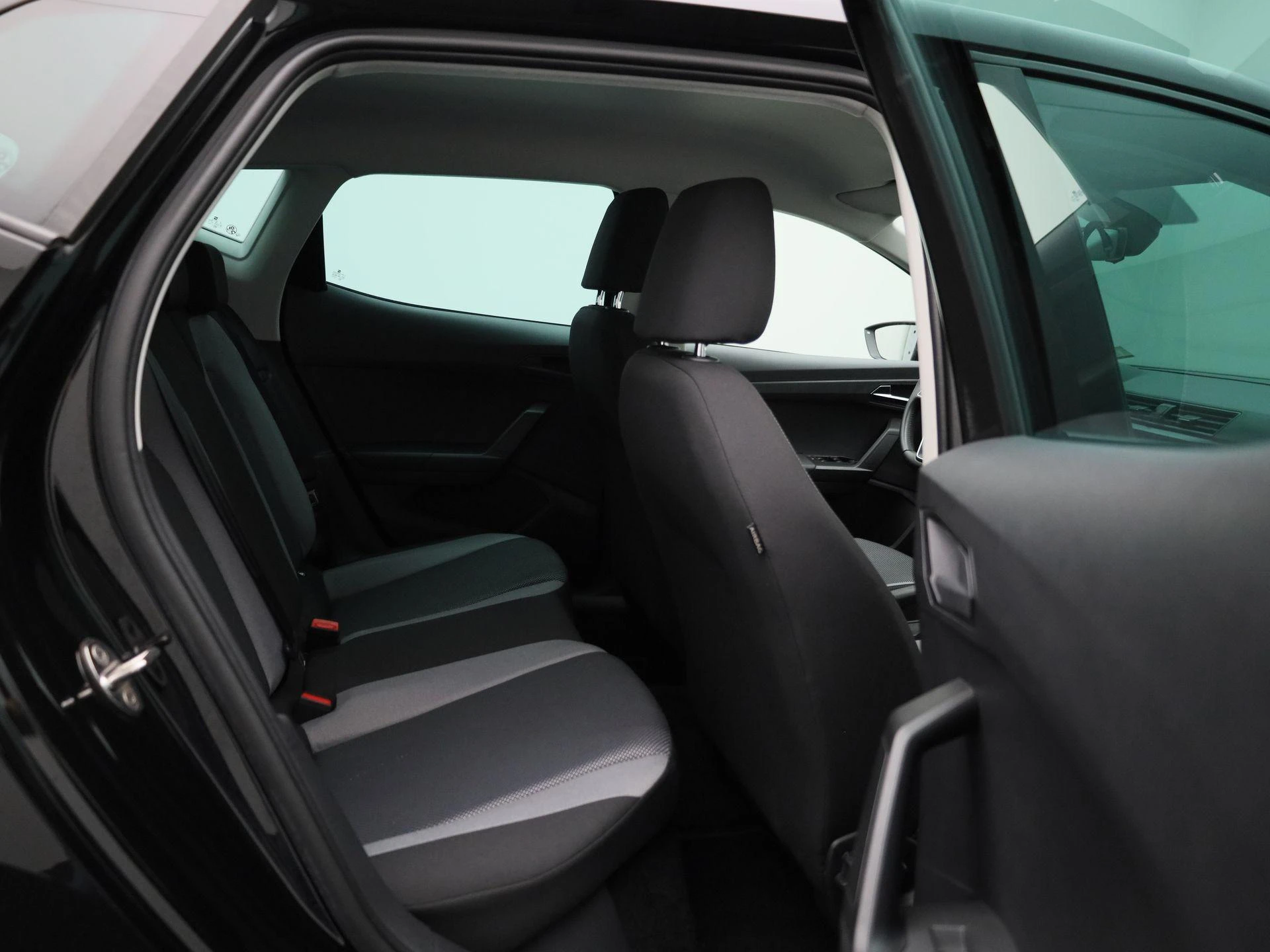SEAT-Ibiza-image-33