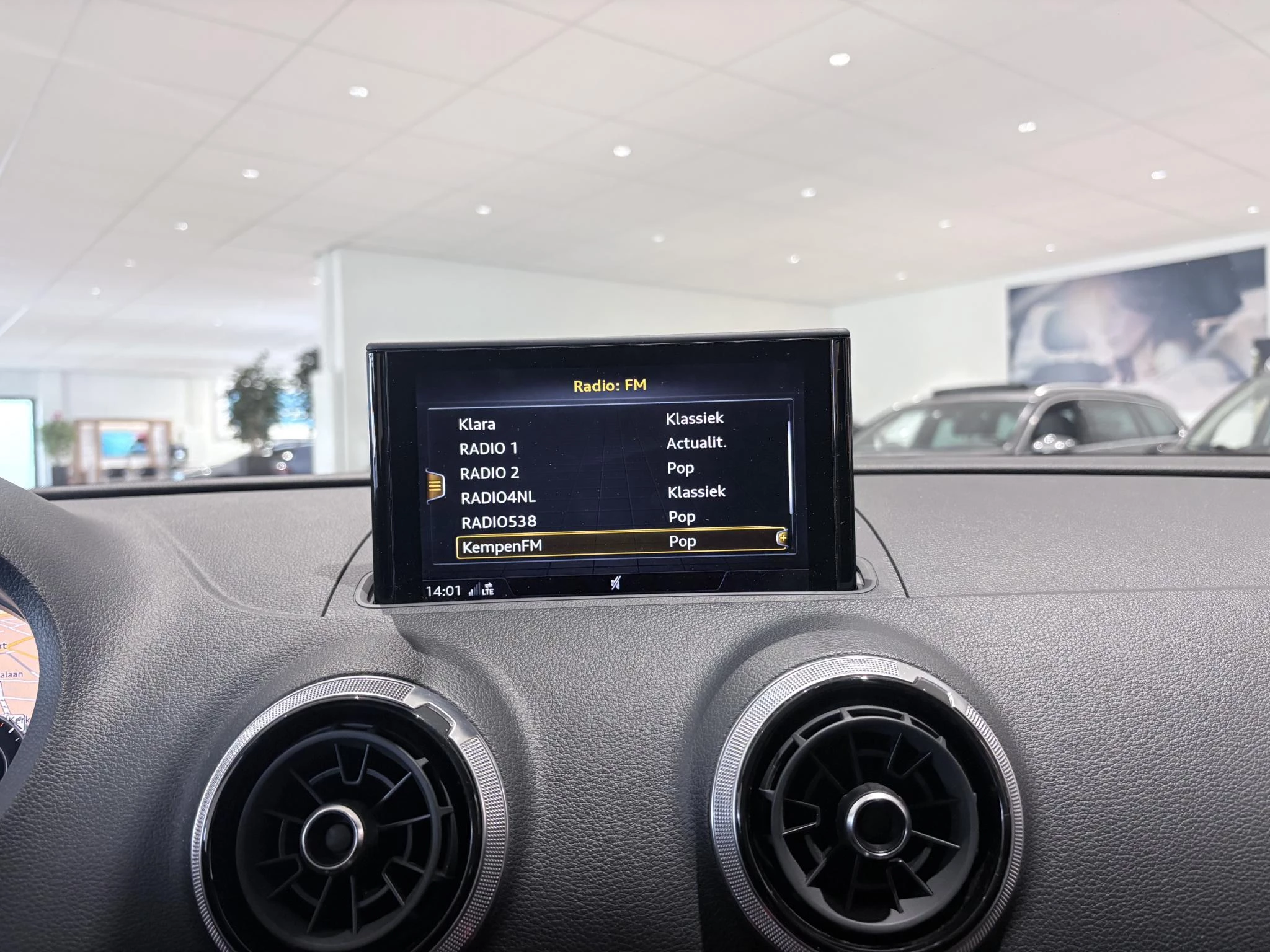 Audi A3 Limousine 30 TFSI Sport S Line Edition