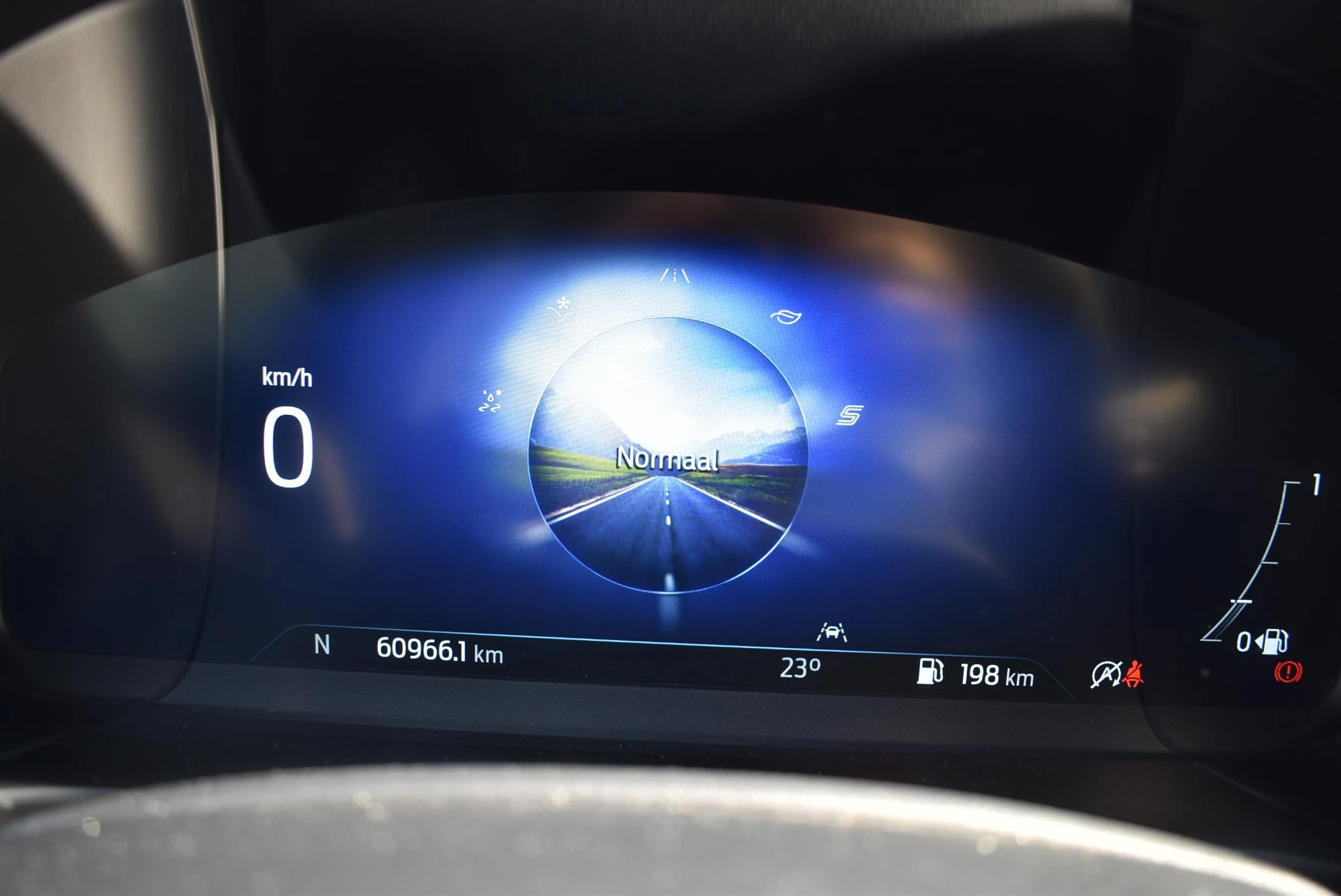 Ford-Kuga-image-47