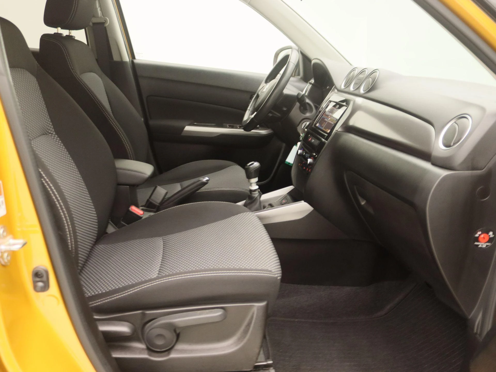 Suzuki-Vitara-image-23