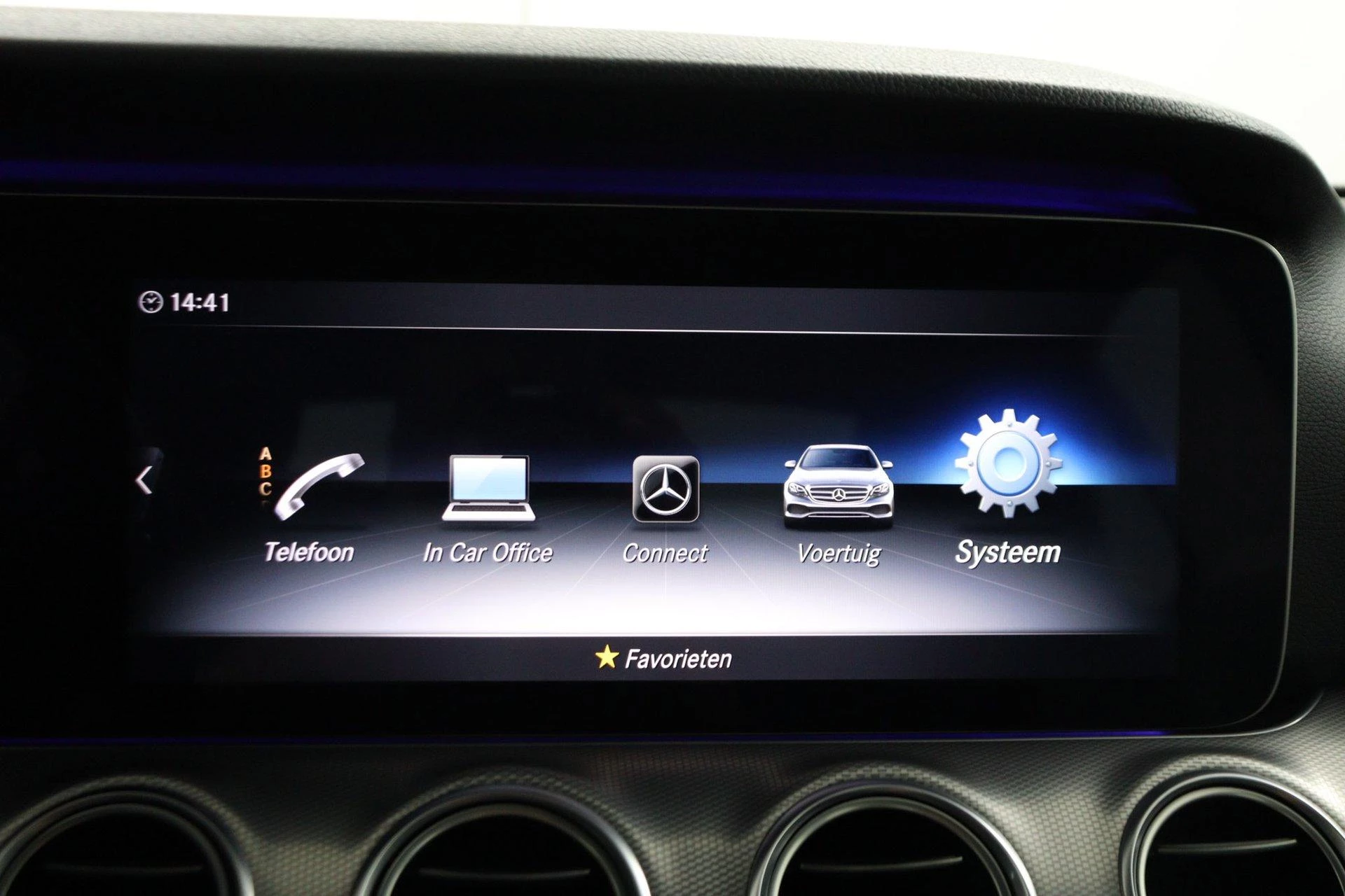 Mercedes-Benz E-Klasse 200 Business Solution Automaat |