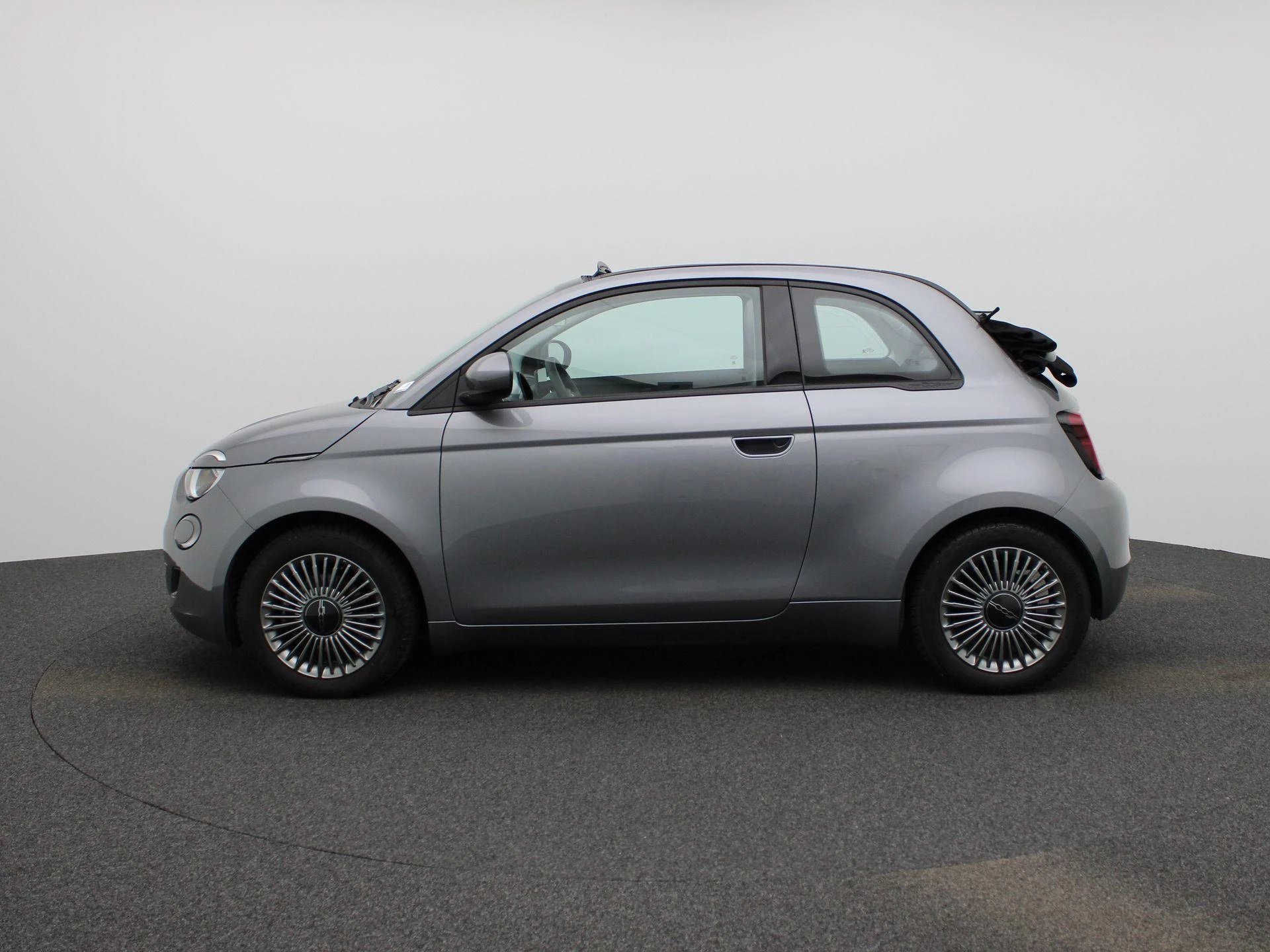 Fiat-500C-image-3