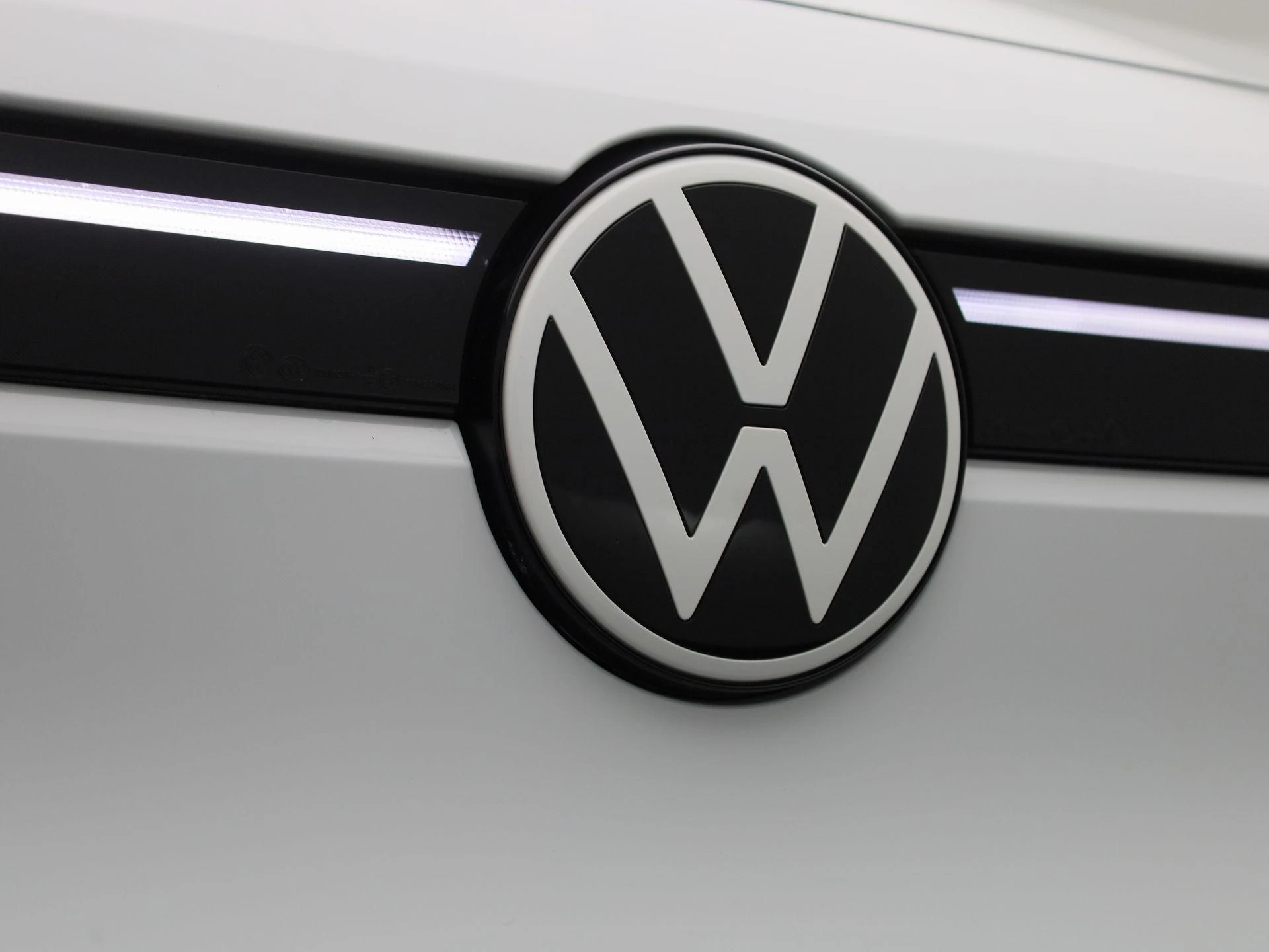 Volkswagen-ID.4-image-36
