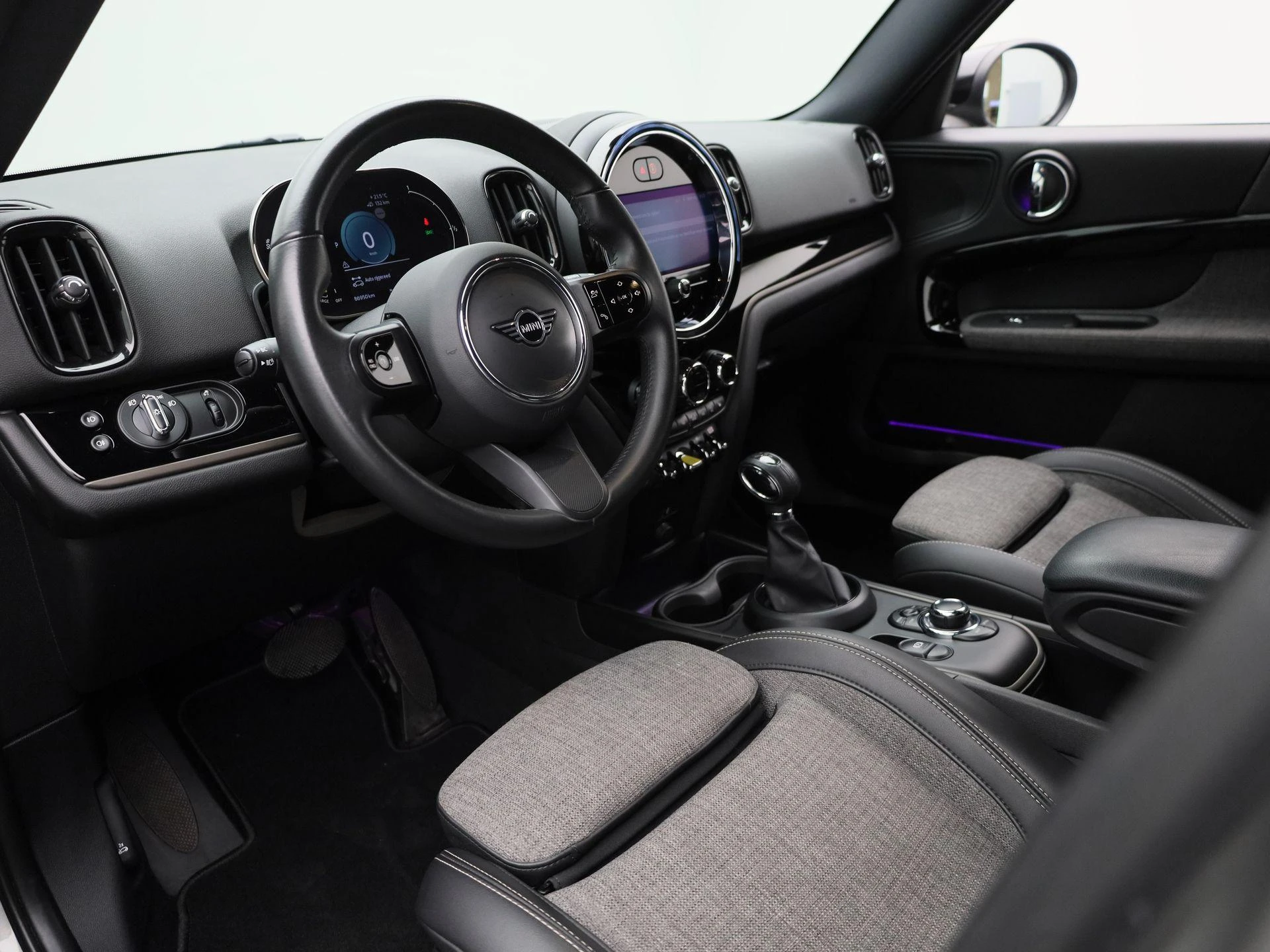 MINI-Countryman-image-15