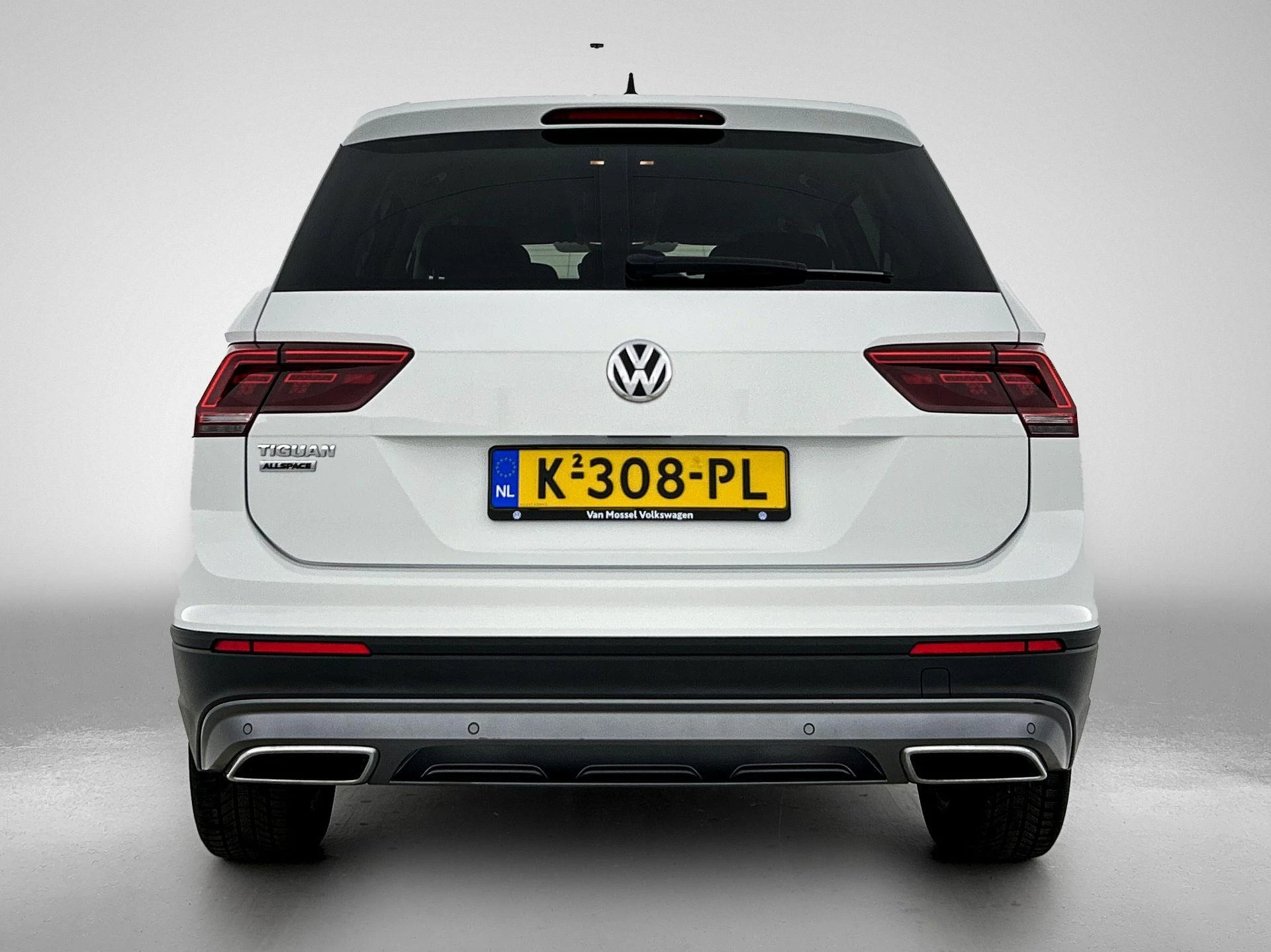 Volkswagen-Tiguan Allspace-image-2
