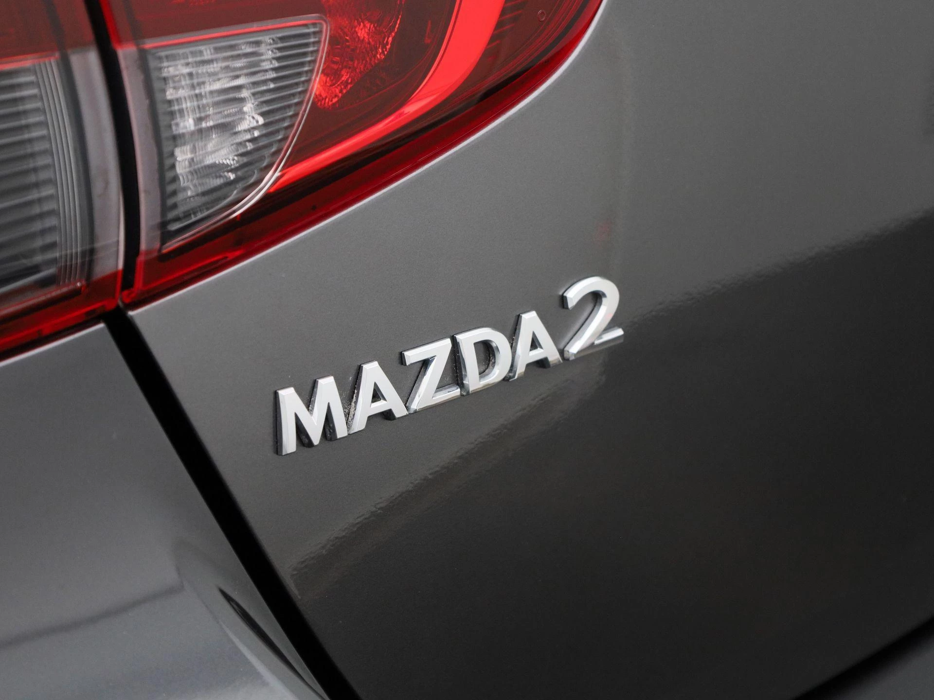 Mazda-2-image-28