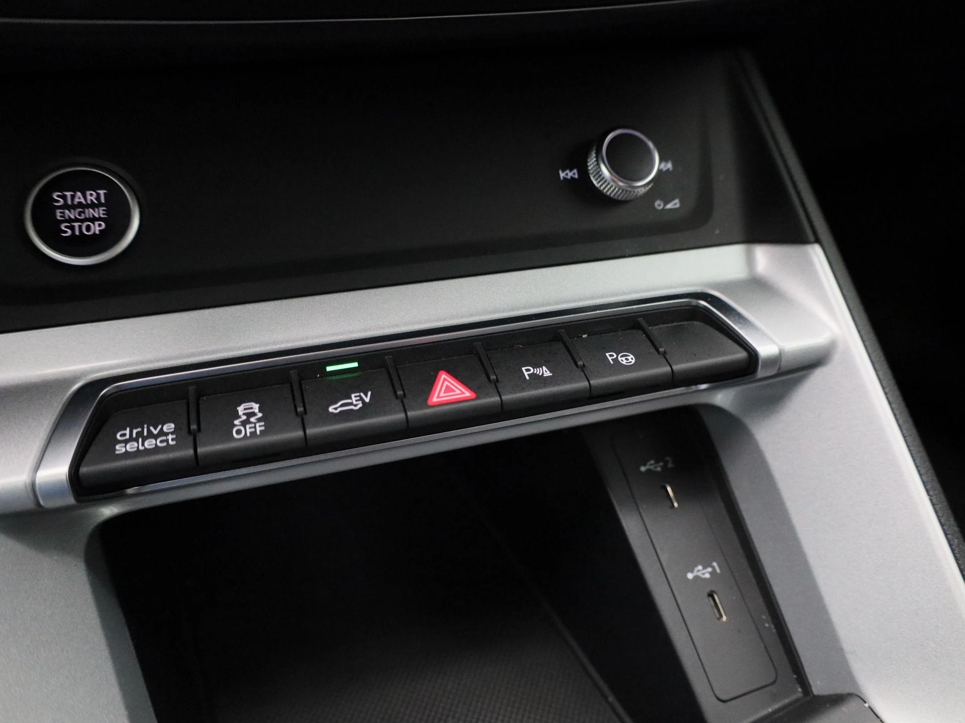 Audi-Q3-image-26