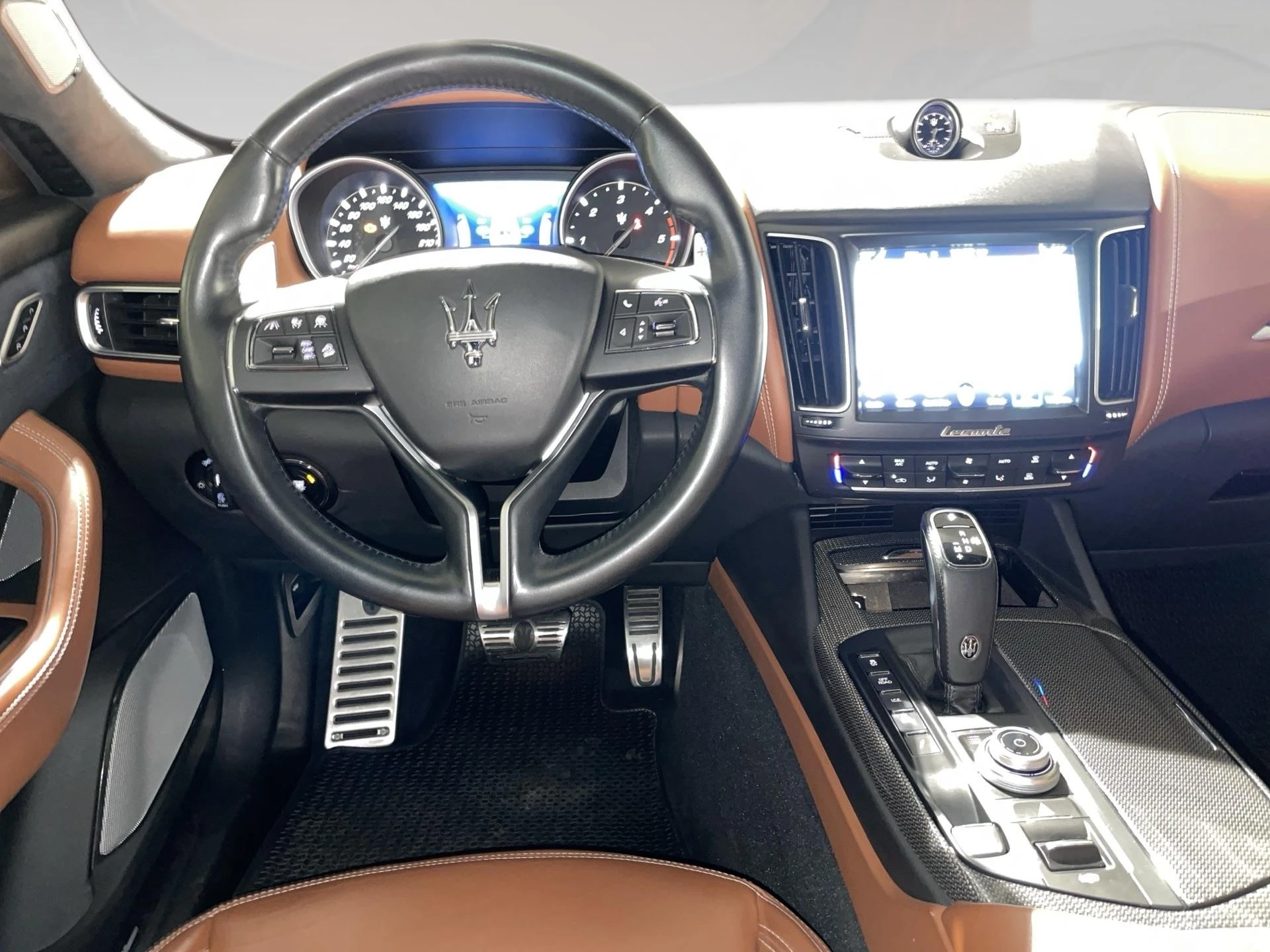 Maserati-Levante-image-5