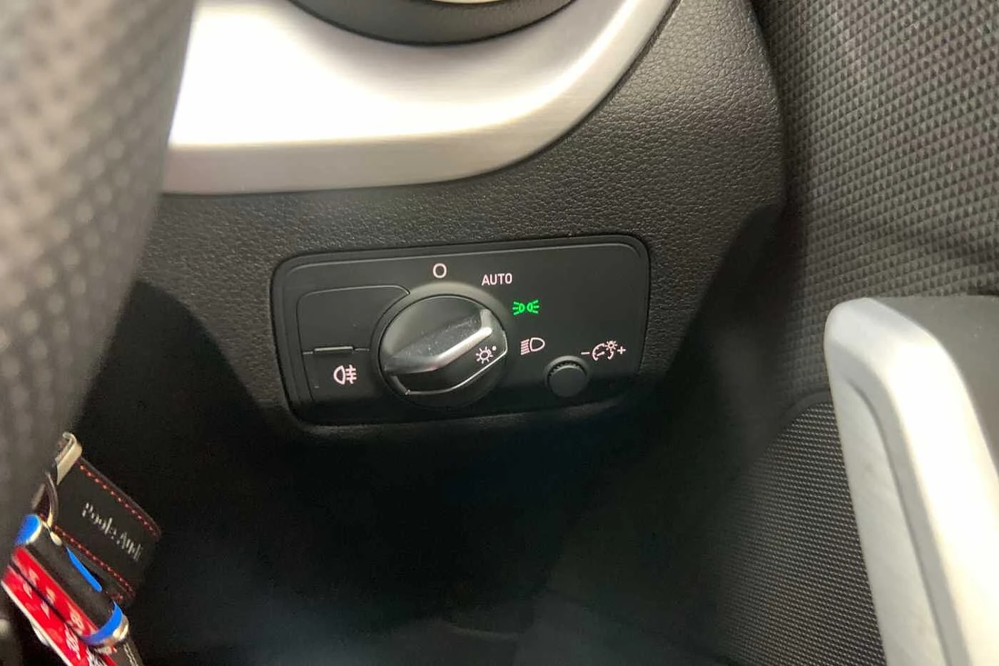 Audi-Q2-image-18