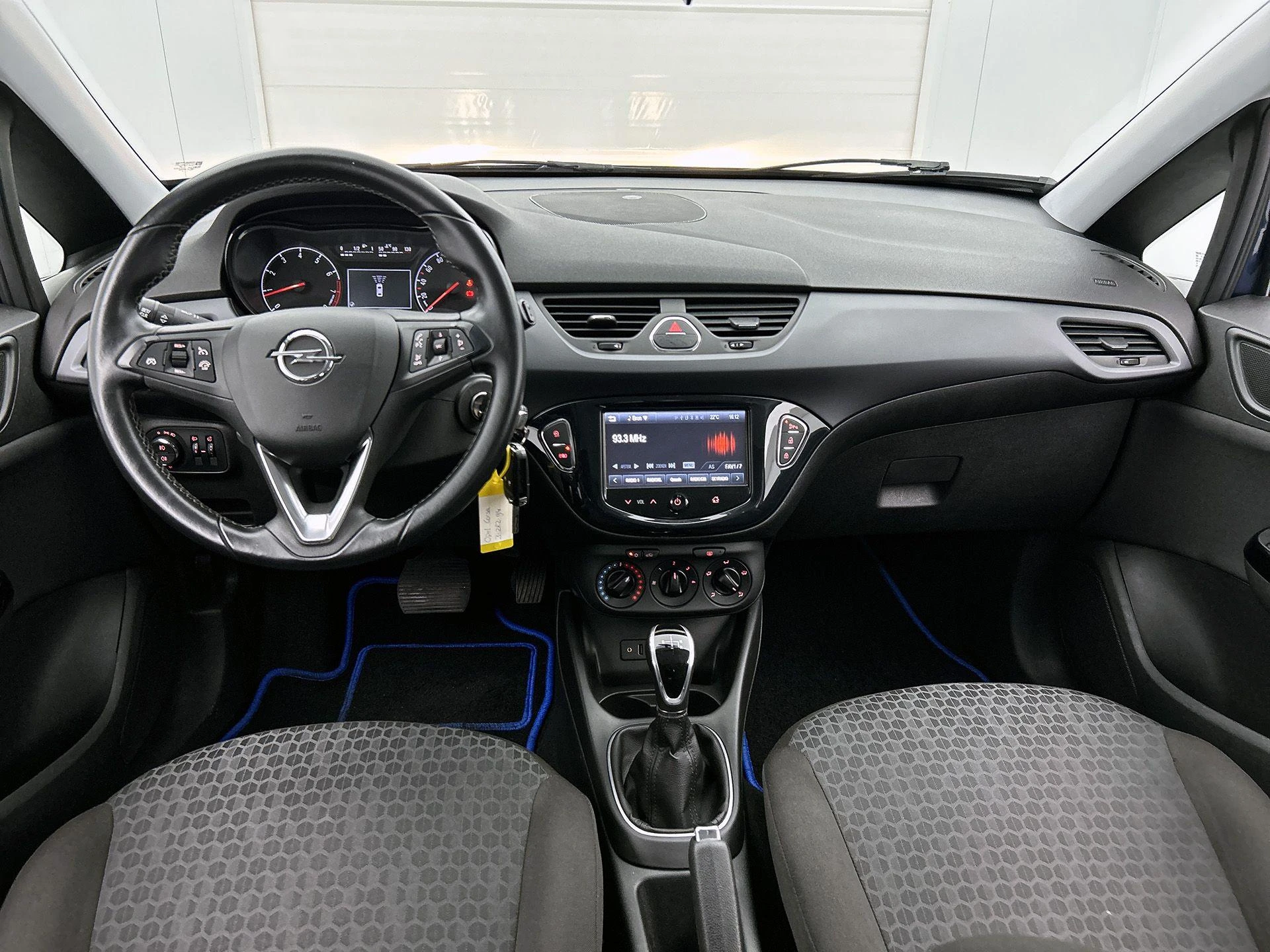 Opel-Corsa-image-20