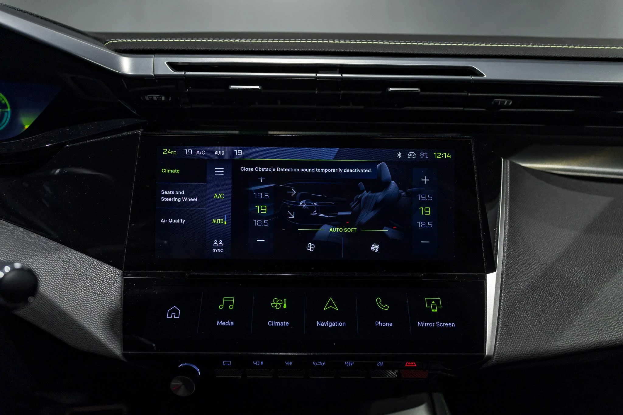Peugeot 408 1.2 HYBRID 100 e-DSC6 GT