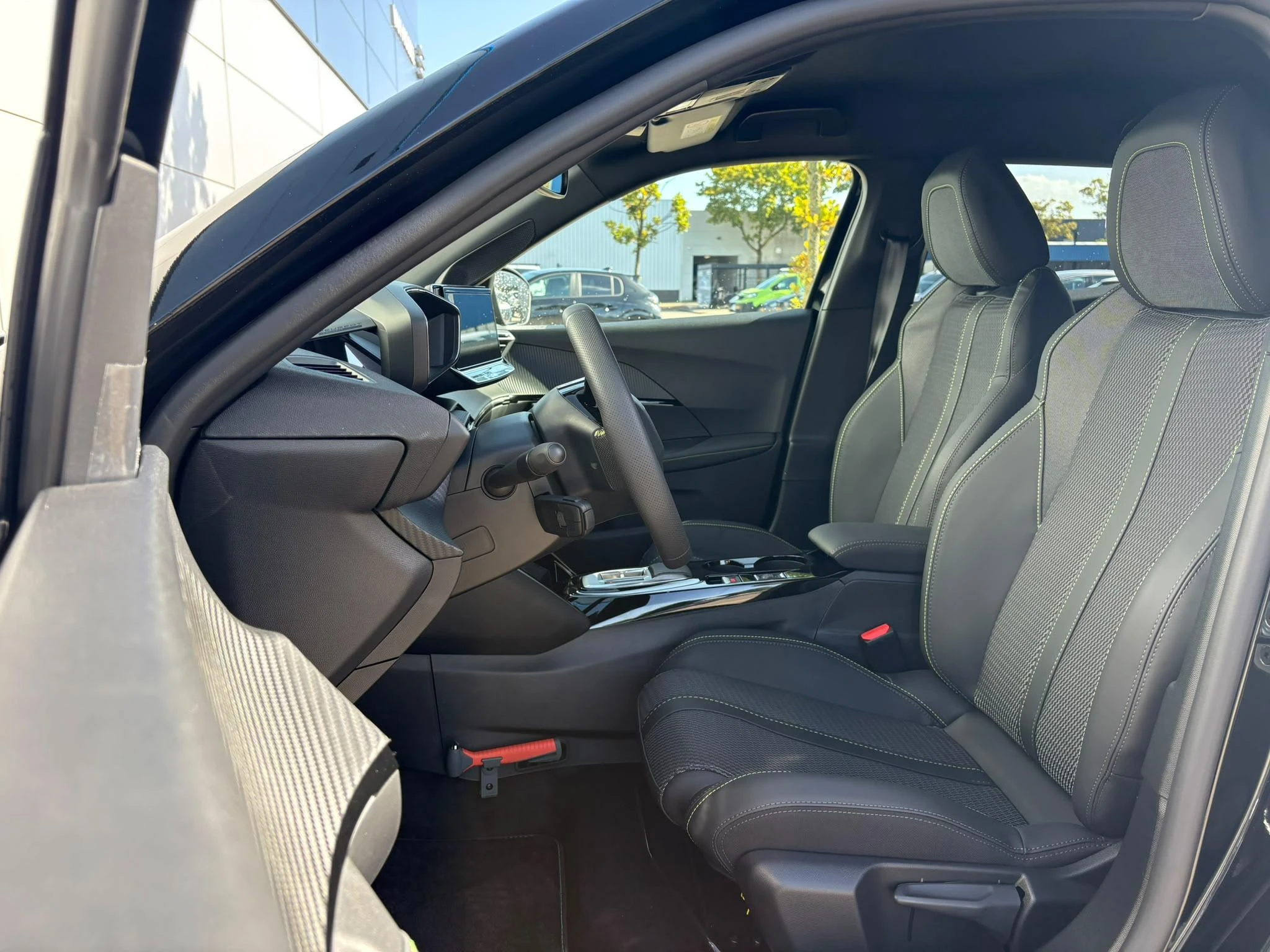 Peugeot-2008-image-21