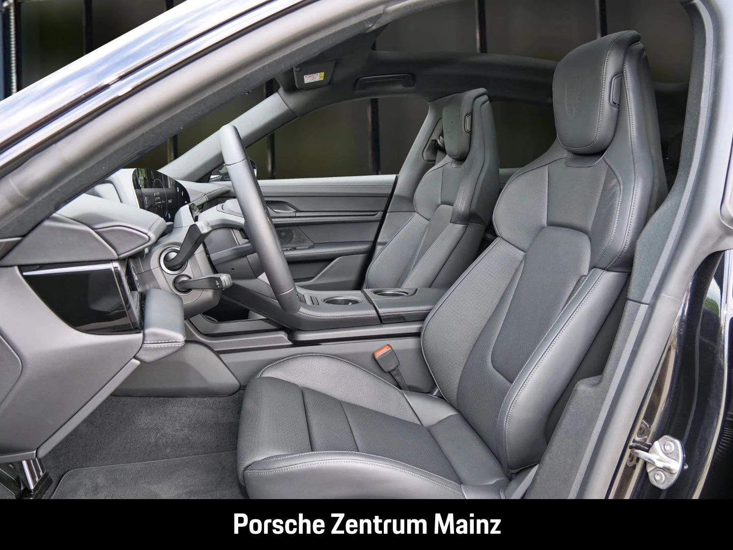 Porsche-Taycan-image-18