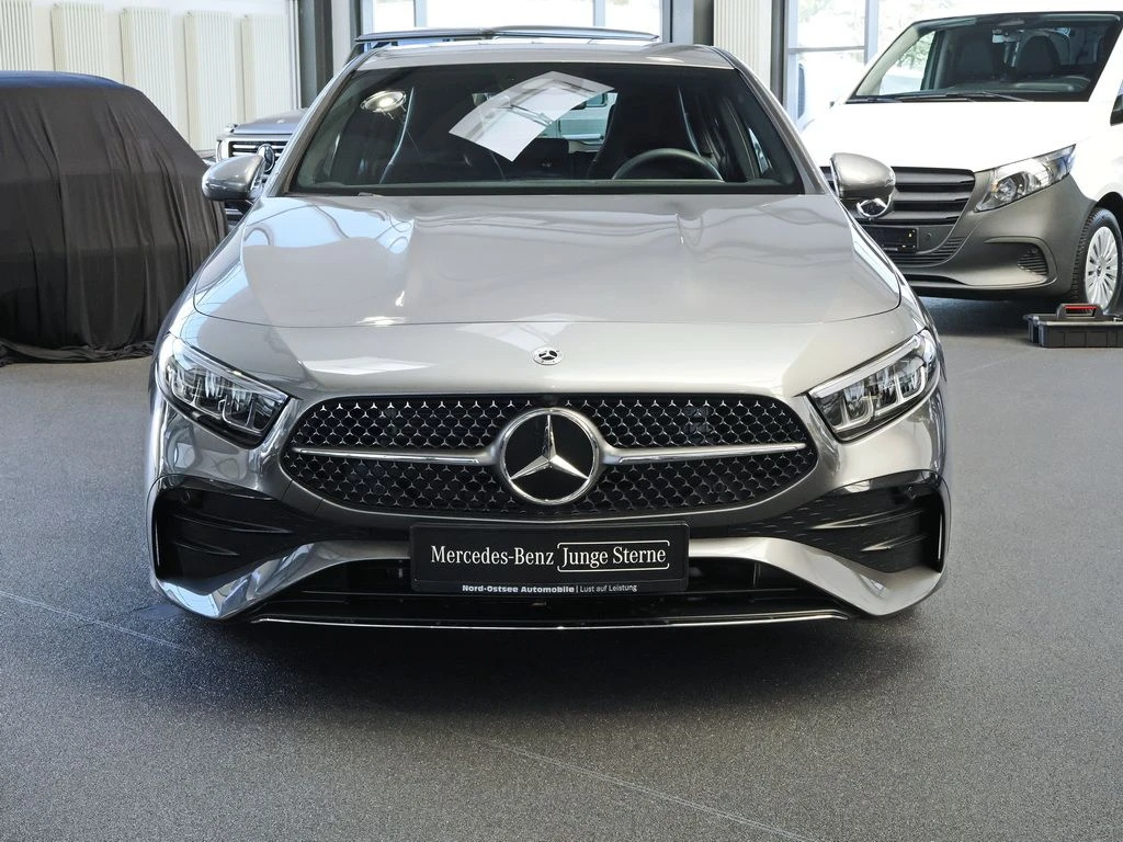 Mercedes-Benz-A-Klasse 200-image-3